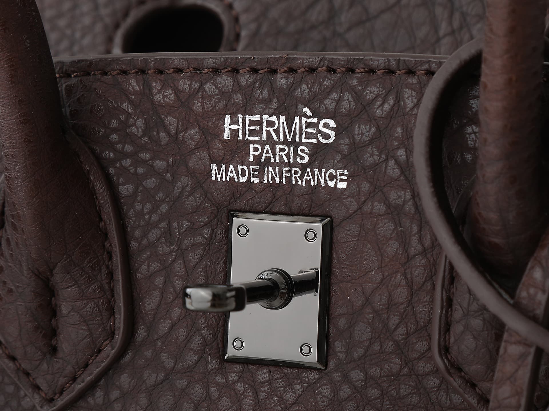 C4834 The new 11925 upgrade version, with the original Hermès platinum elephant pattern: coffee color. It’s a high-end women’s casual briefcase, similar to those available at specialty stores. It’s a crossbody bag, and the craftsmanship is extremely delic — image 8
