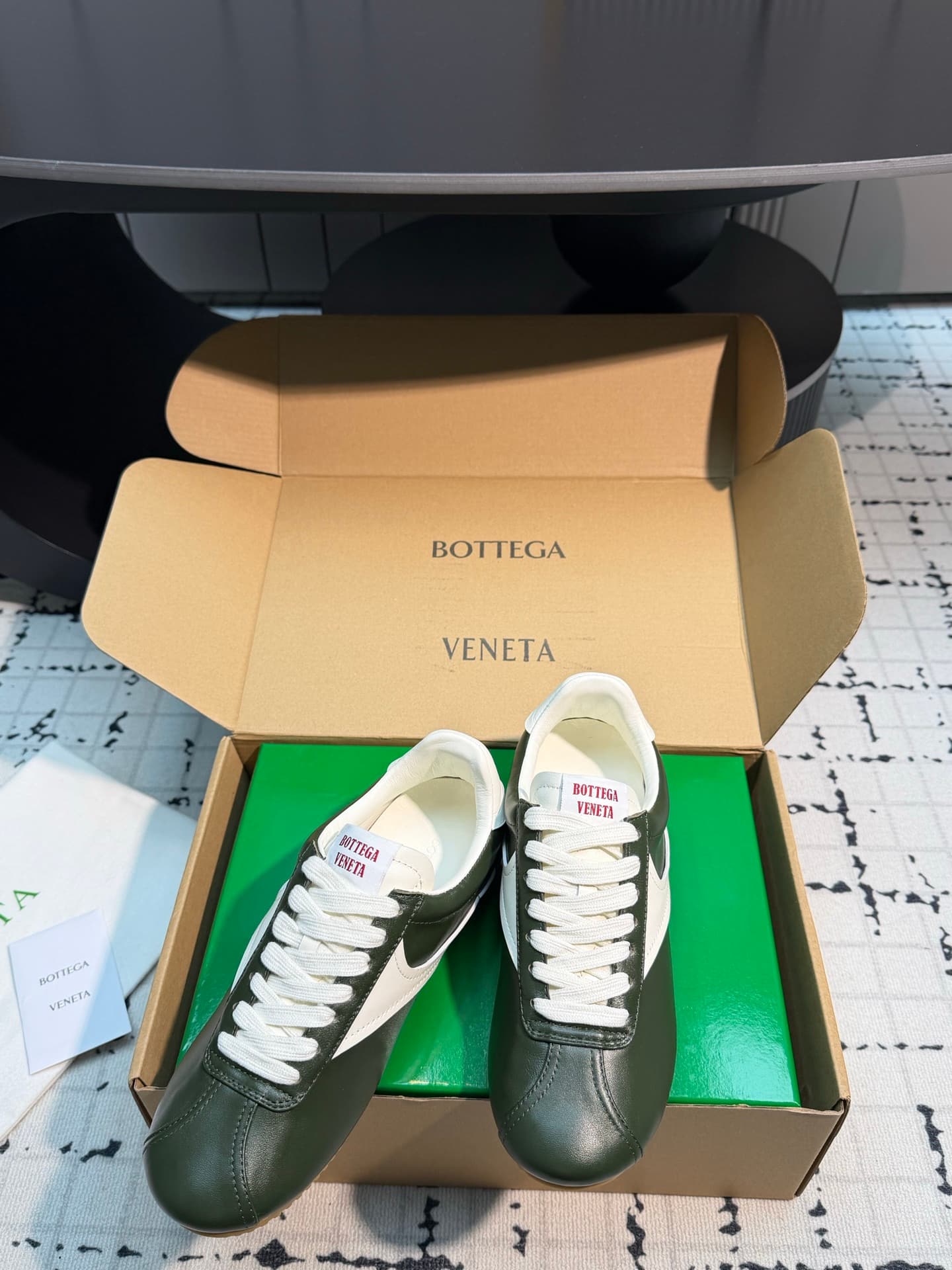 D13740 Bottega Veneta BV葆蝶家 26ss – New spring/summer model, Adan shoes, Teuton sneakers — image 4