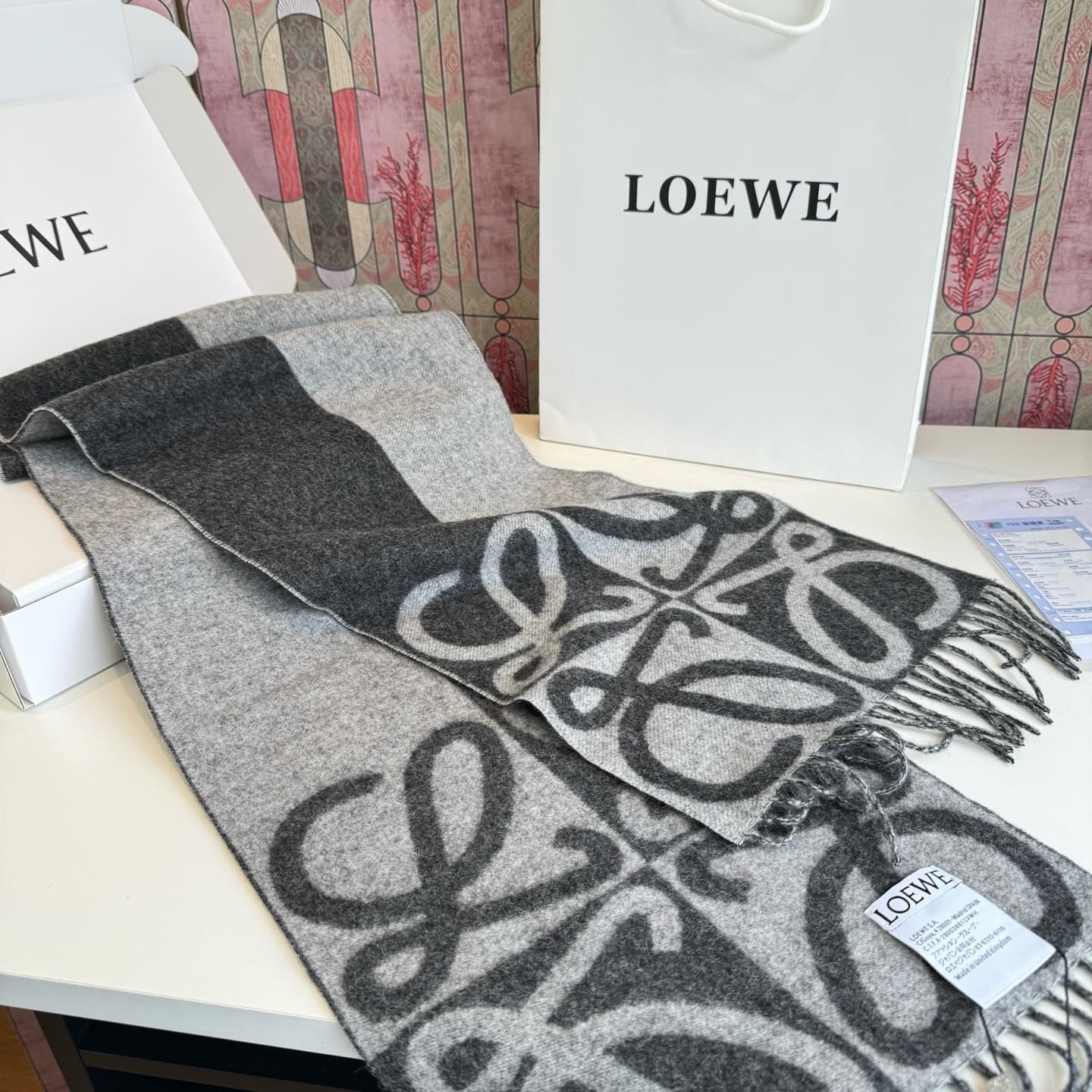 C30728 New model ✨💕 Synchronized LOEWE Roiwei | Double-side mixed-colored cashmere and wool 🤎💗 — image 8
