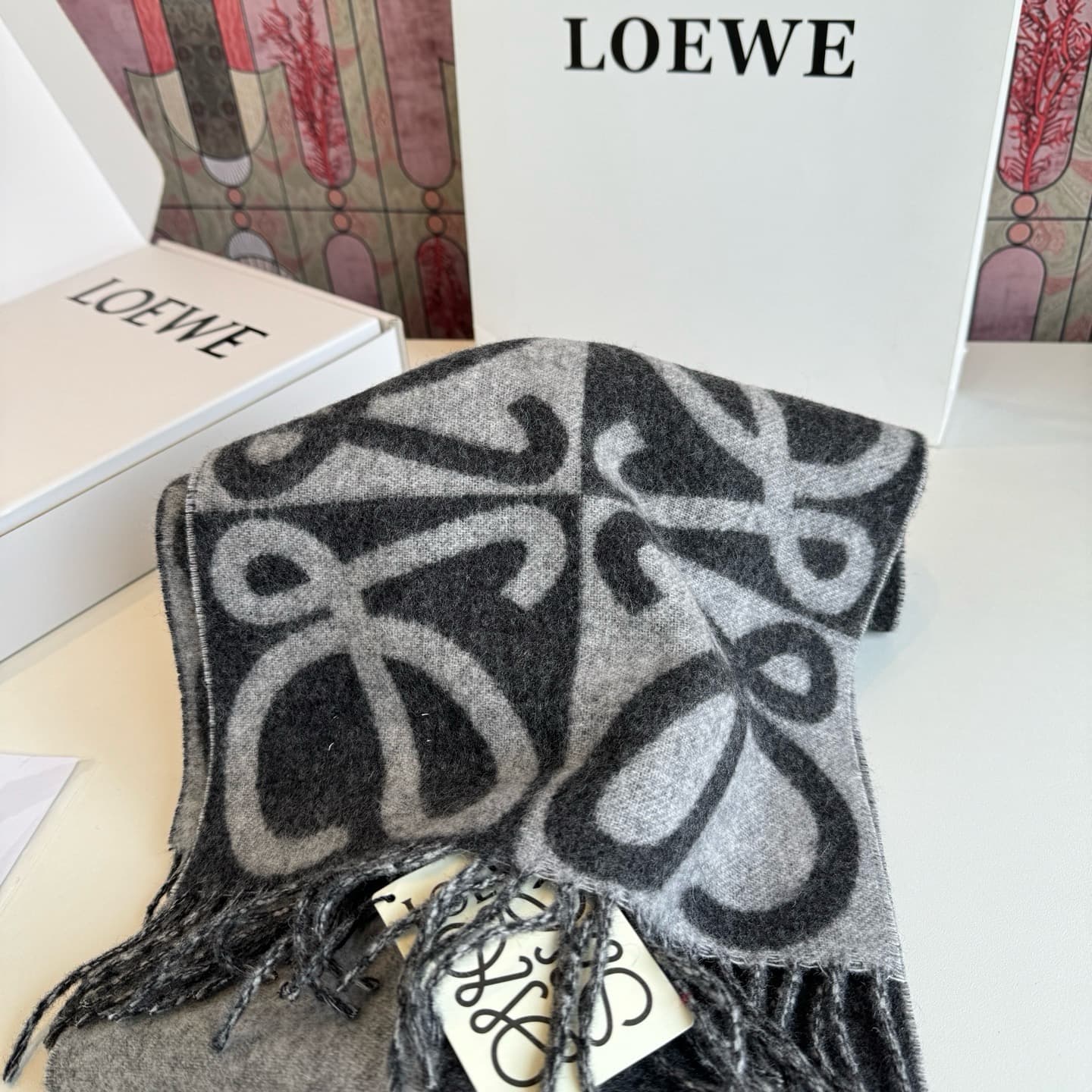C30728 New model ✨💕 Synchronized LOEWE Roiwei | Double-side mixed-colored cashmere and wool 🤎💗 — image 7