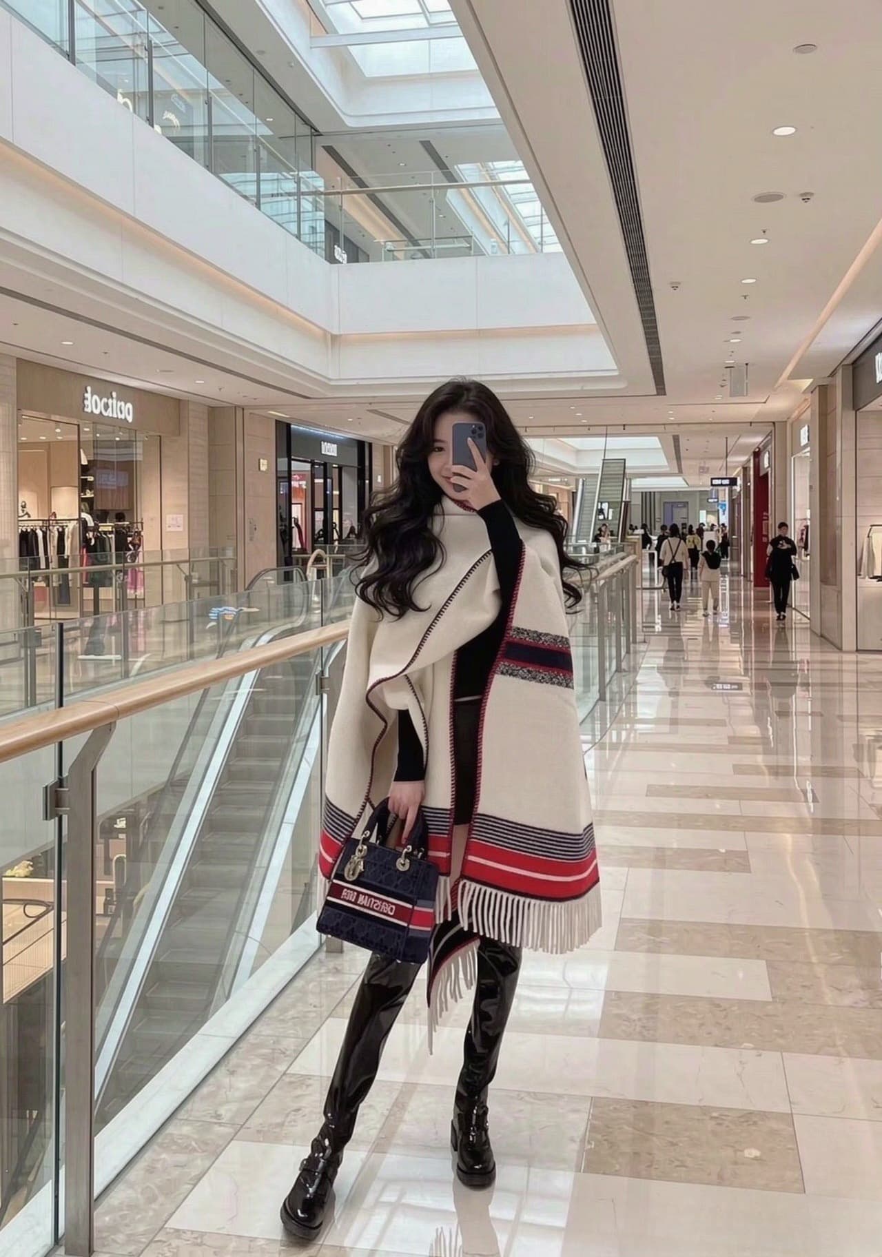 C30711 The best product in the country! NO.1❗️~ It’s going to become very popular in the online shopping community. This large shawl is really popular this year🔥 Because the actual product is truly amazing – it’s definitely a great item 👍❗️It’s a Dior sha — image 2