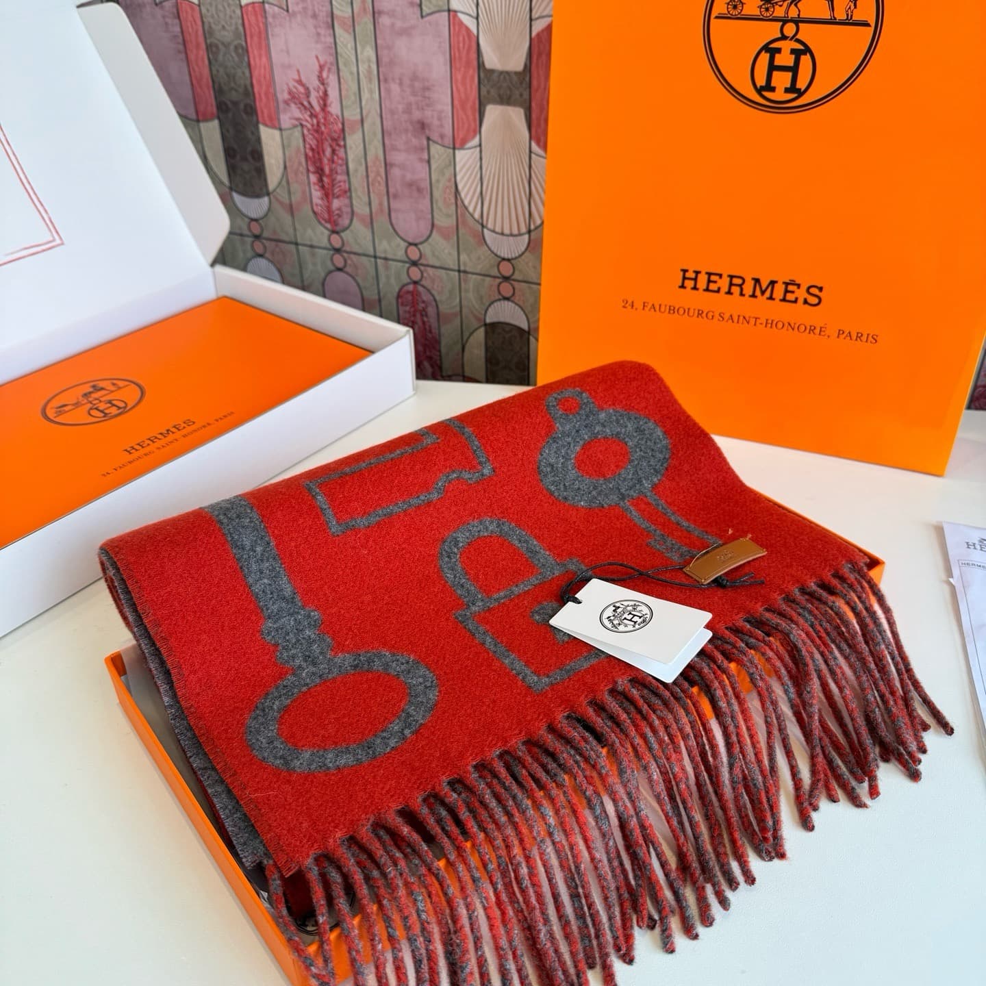 C30706 【New model key-shaped double-sided cashmere scarf】 Highly recommended – a rare high-end product! A great gift for family members. It’s a truly excellent men’s scarf. The fabric is excellent; it’s very soft and comfortable, with slight ripples. The  — image 5