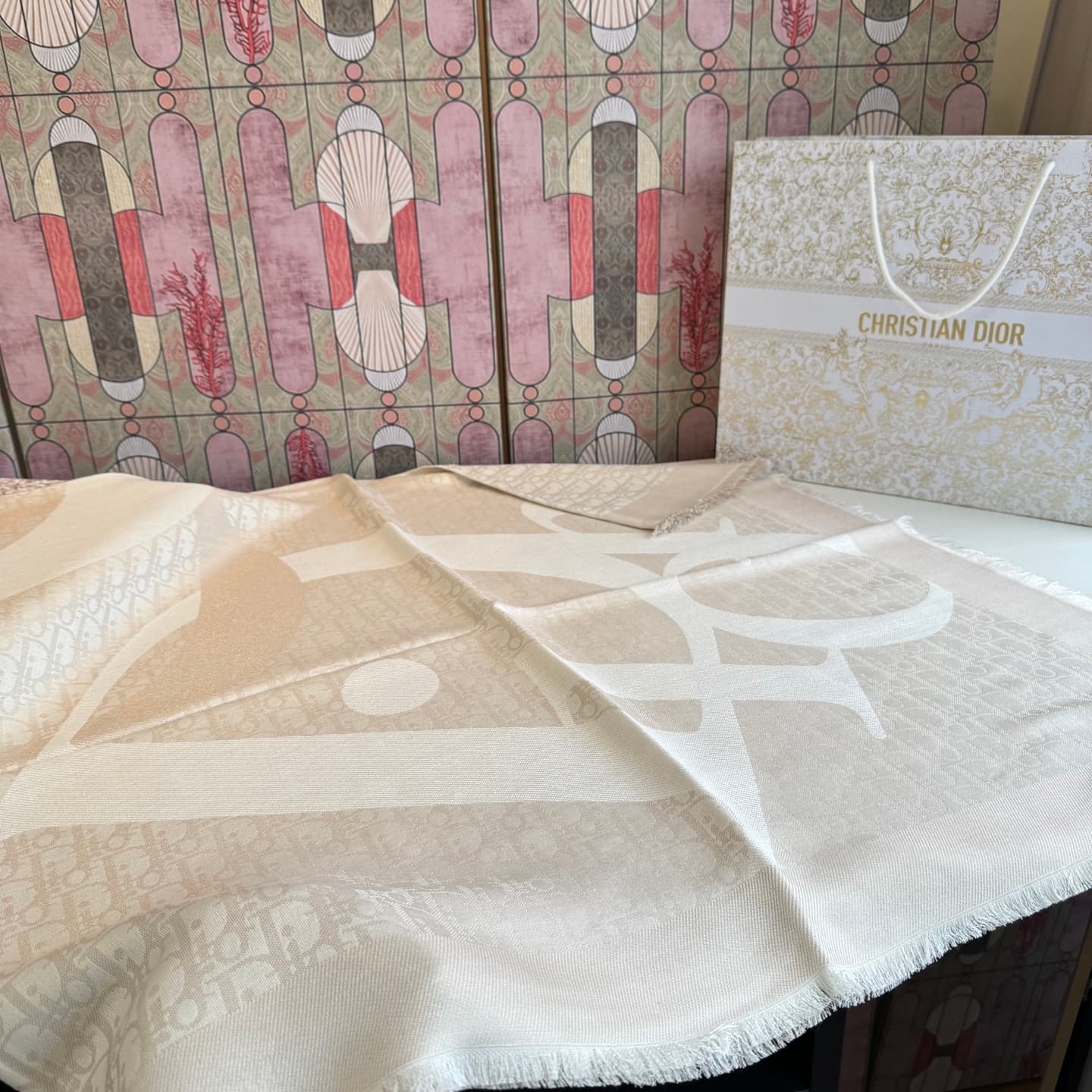 C30695 💰High version 😈Dior shawl❤️Classic bandana letters 👍With its luxurious texture made of silk and wool blend, it complements well with clothing and accessories in the same collection/series. — image 6