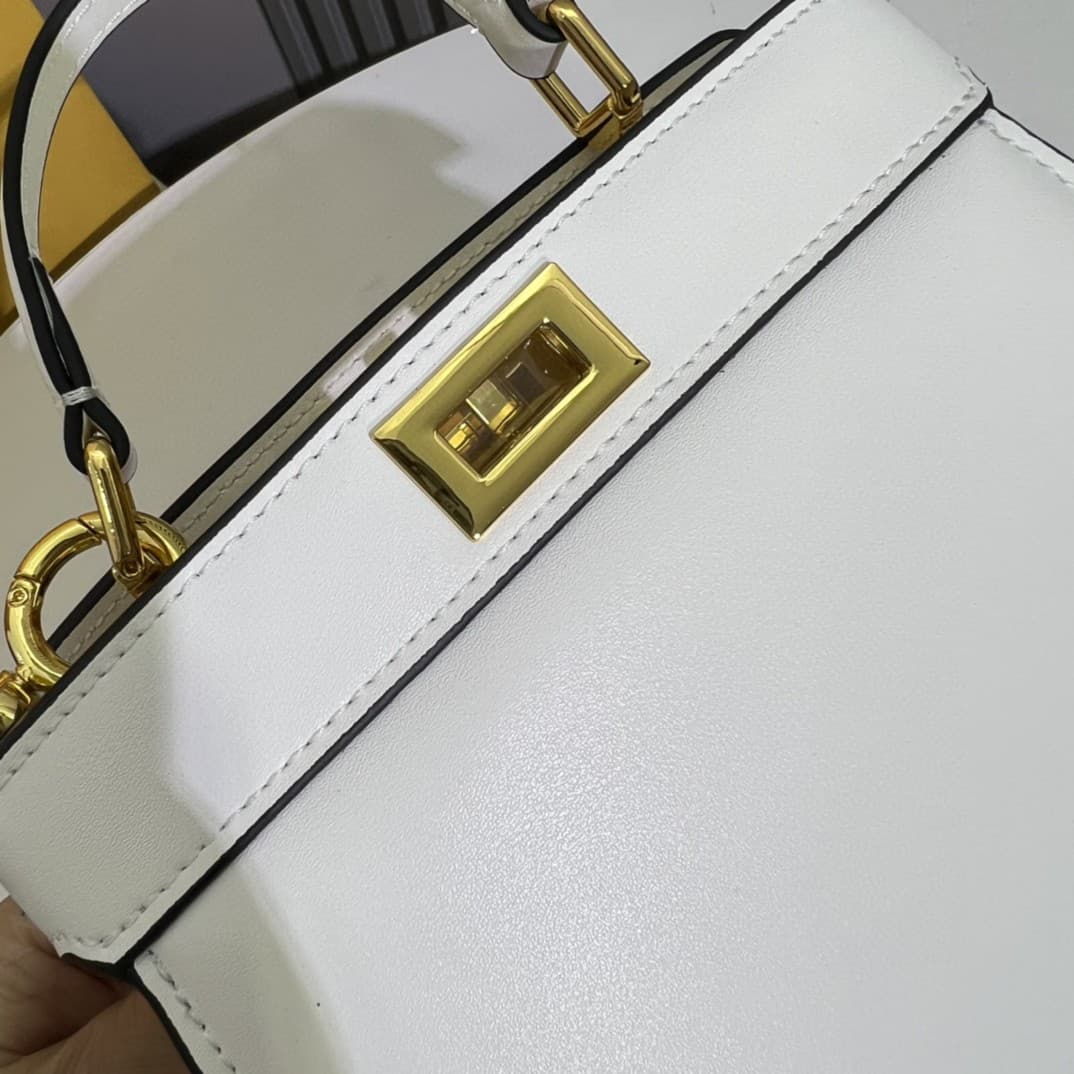 C2958 Fendi’s latest 🐱 little cat bag PeekaboolseeuPetite✔️ — image 6