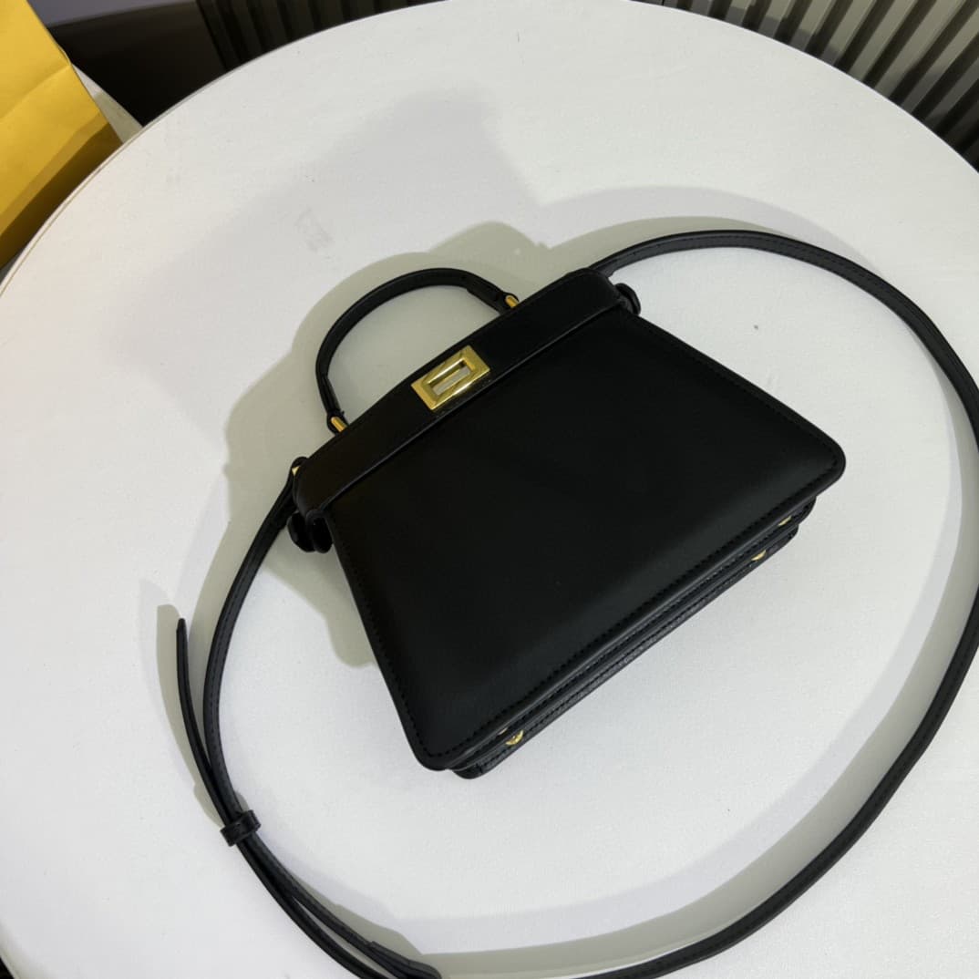 C2986 Fendi’s latest 🐱 little bag PeekaboolseeuPetite✔️ — image 7