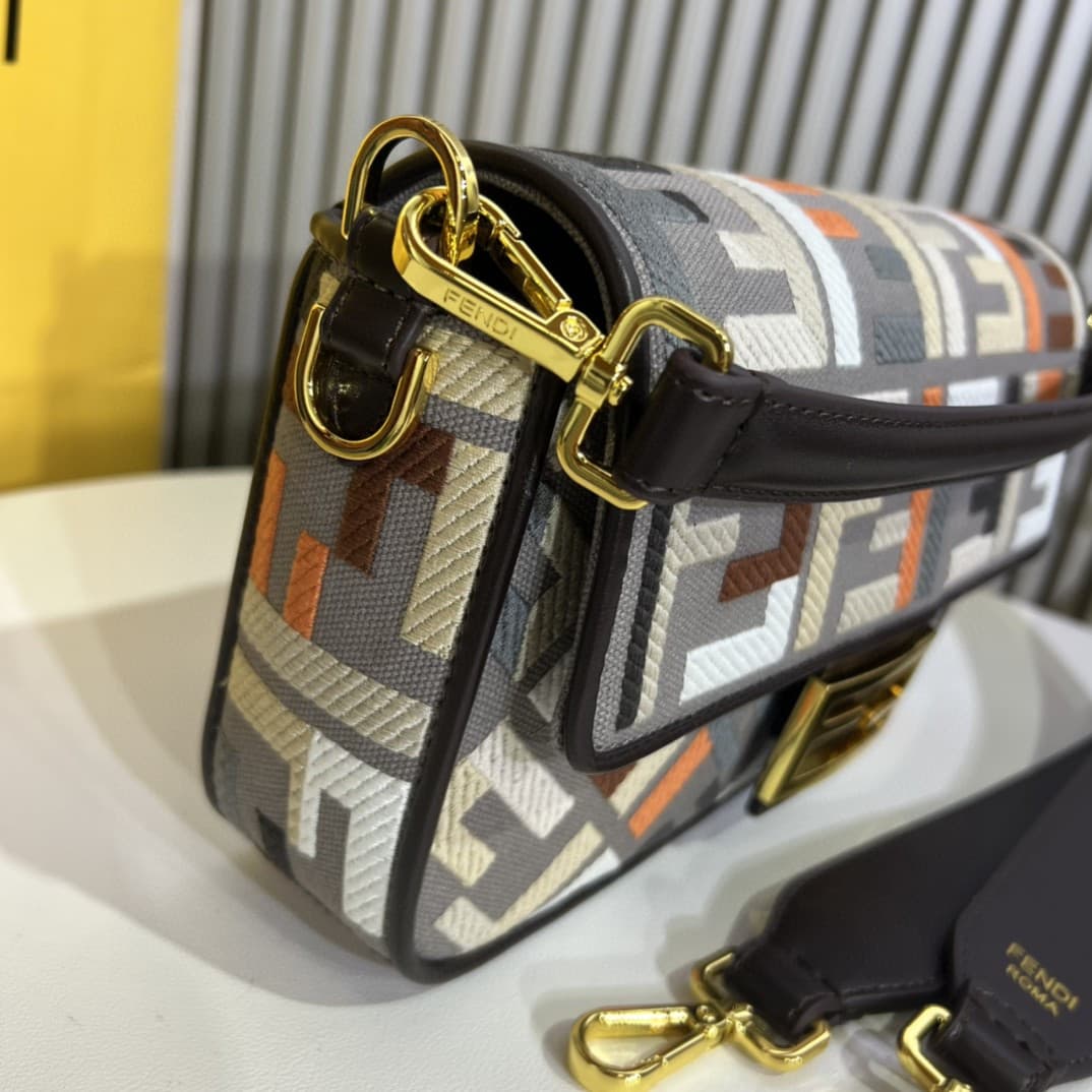 C2913 The Fendi Baguette handbag made of top-quality leather, in its original style – it has a very summery look; colorful rainbow🌈F embroidery. This Fendi Baguette bag is definitely a trendy item for this summer! It looks great when worn; it’s also very  — image 5