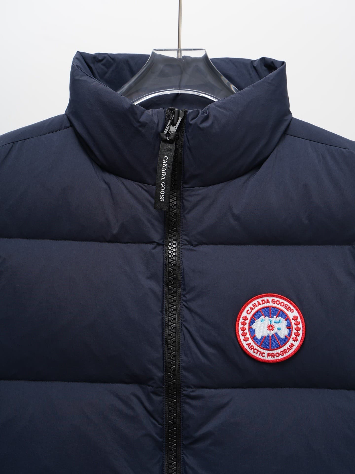 C11066 Canada Goose, Lawrence Down Vest (High Version) — image 3
