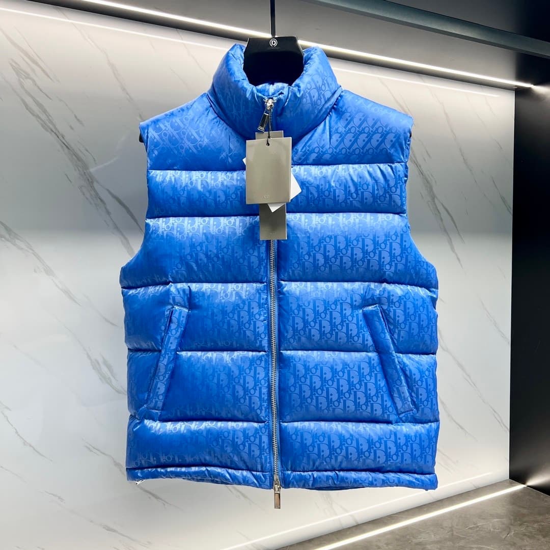C11058 2025 New autumn/winter models 🆕 Down jacket. Original 1 and 1: Custom metal accessories imported directly. Welcome to the store for comparison. Absolutely high quality. Made with top-tier 95 white duck down – ultra soft, fluffy and full of feathers — image 3