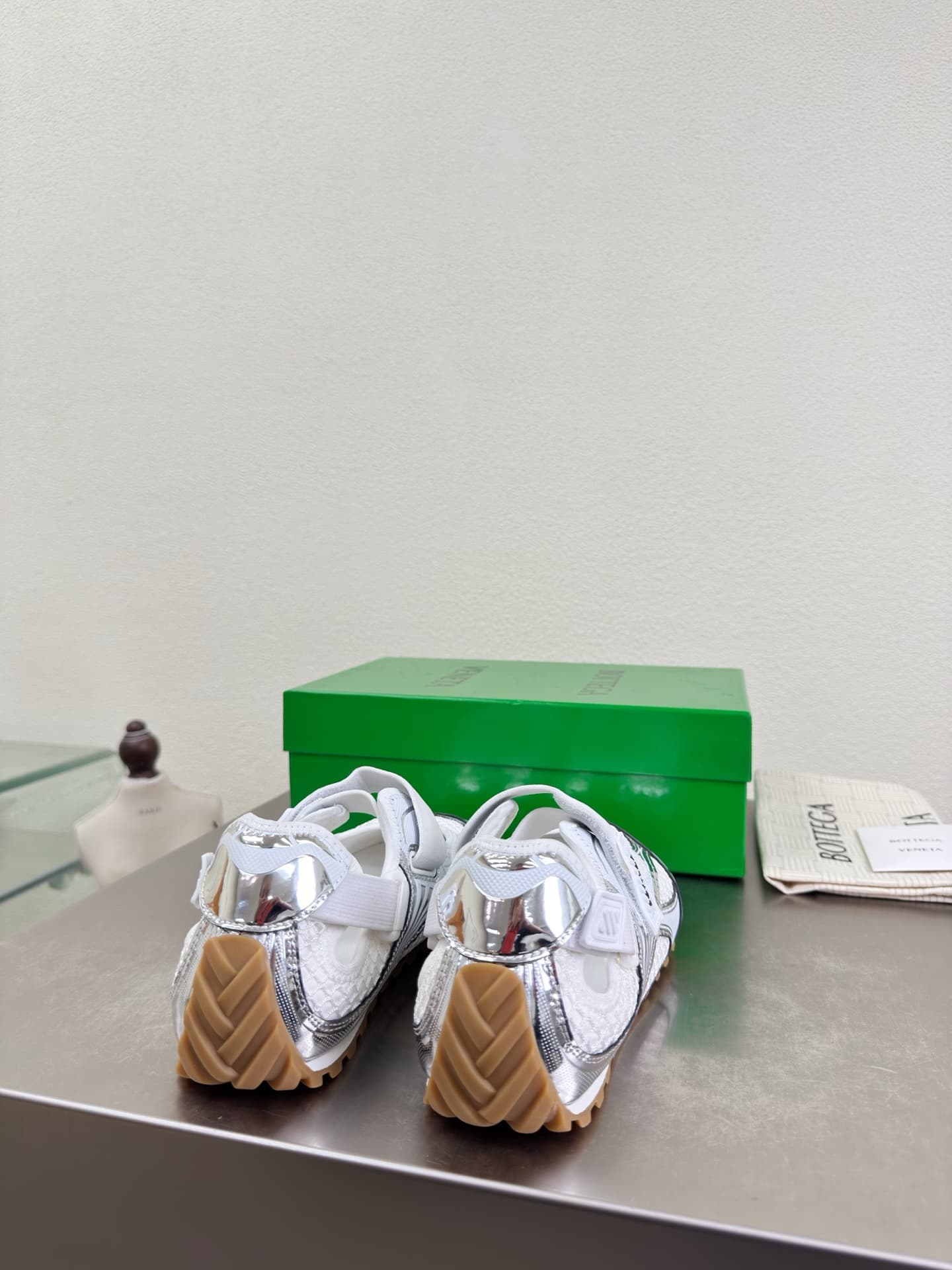 C173 Men’s and women’s Mary Jane BV Orbit Flash sneakers — image 4