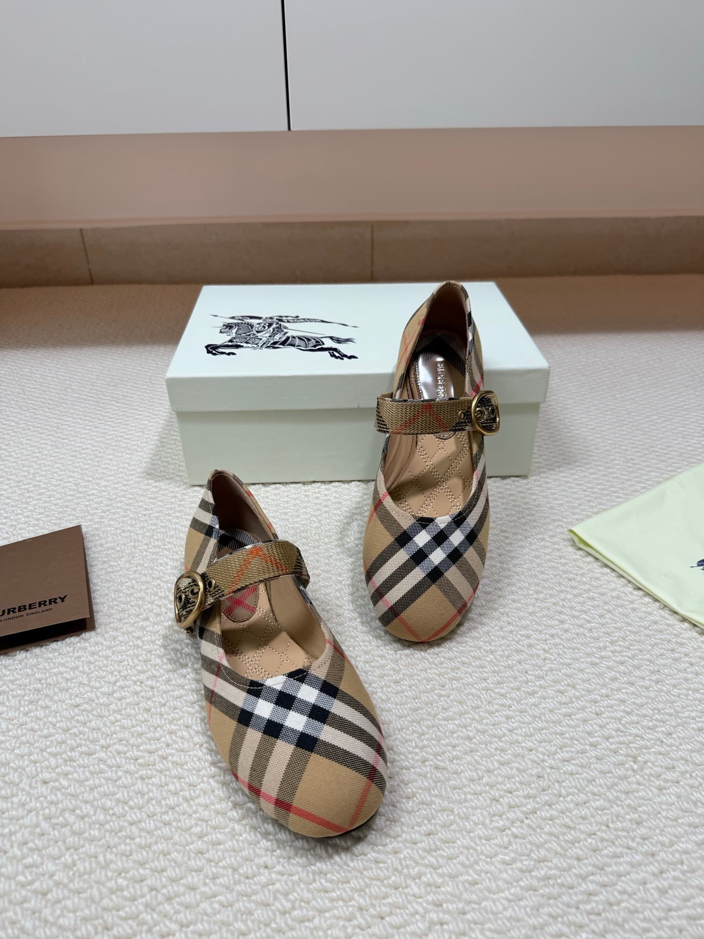 D3194 BURBERRY Brocade Belt Ballet Shoes — image 3