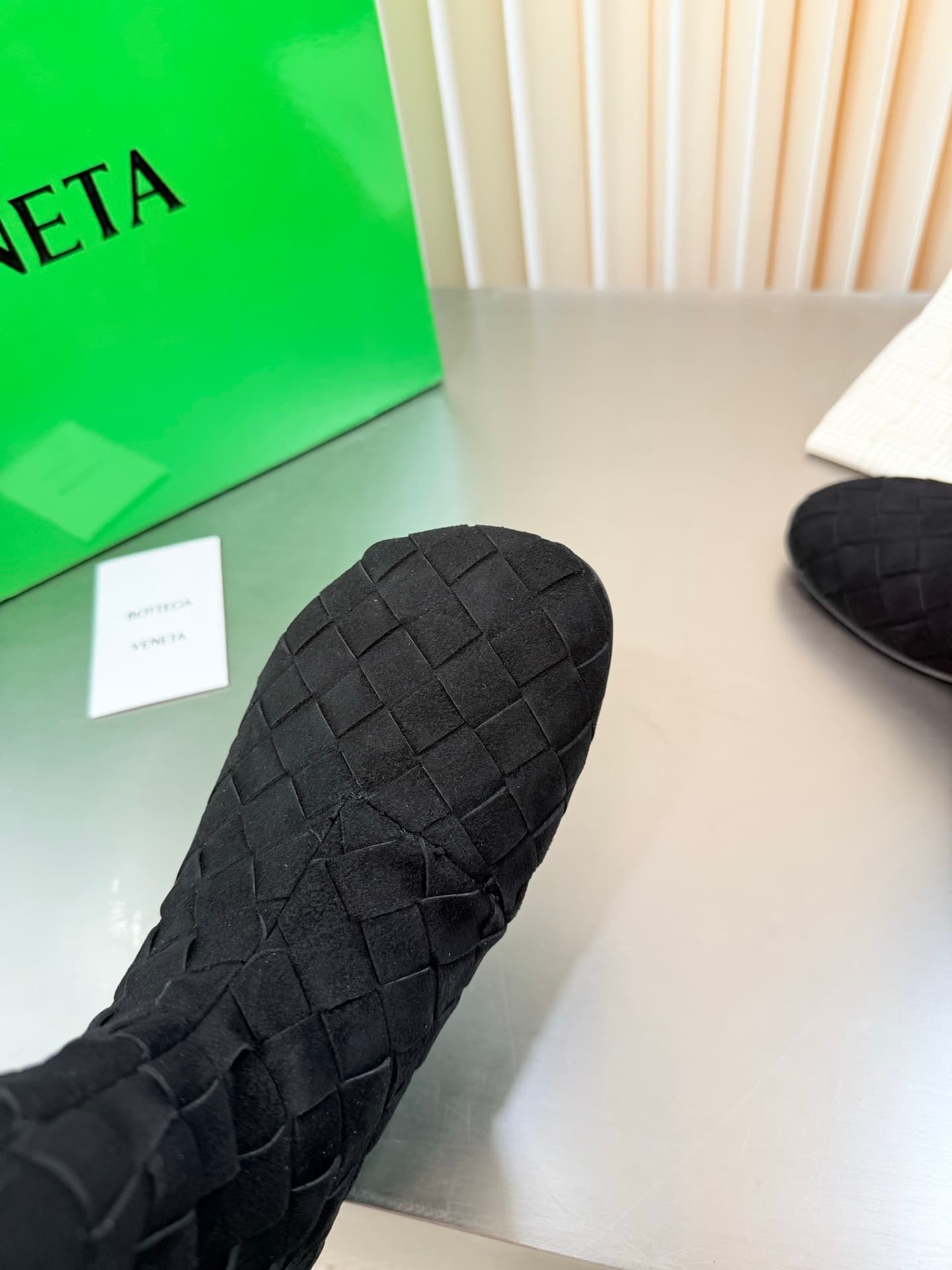 D13722 Hand-woven BV Atomic flat-bottomed round-toe short boots — image 6