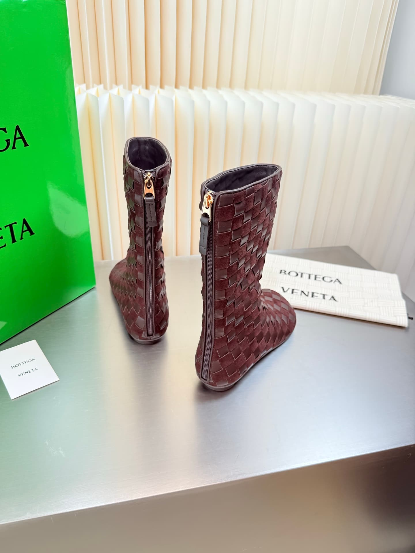 D13720 Hand-woven BV Atomic flat-top, round-toe, short boots — image 5