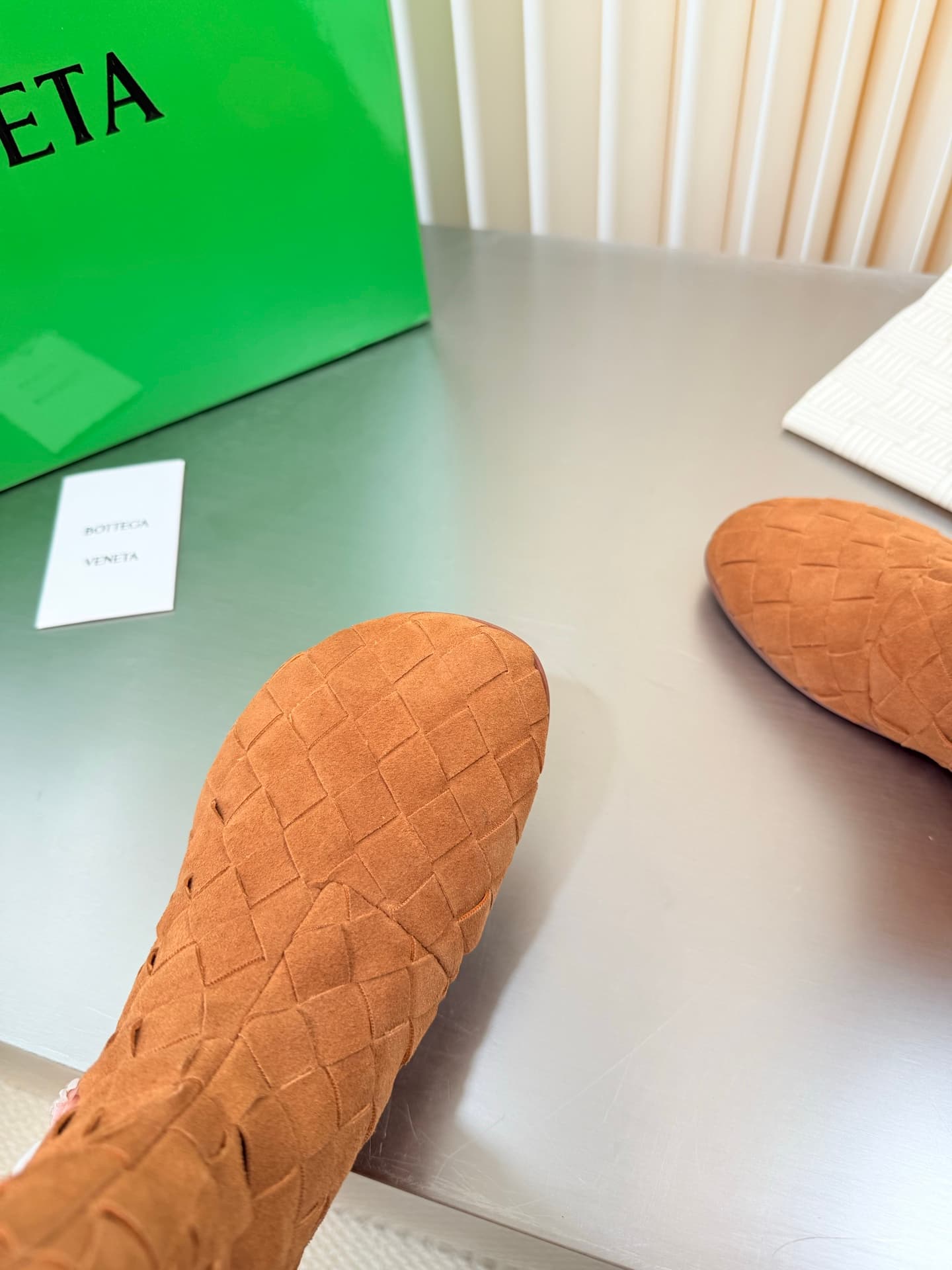 D13719 Hand-woven BV Atomic flat-bottomed round-toe short boots — image 6