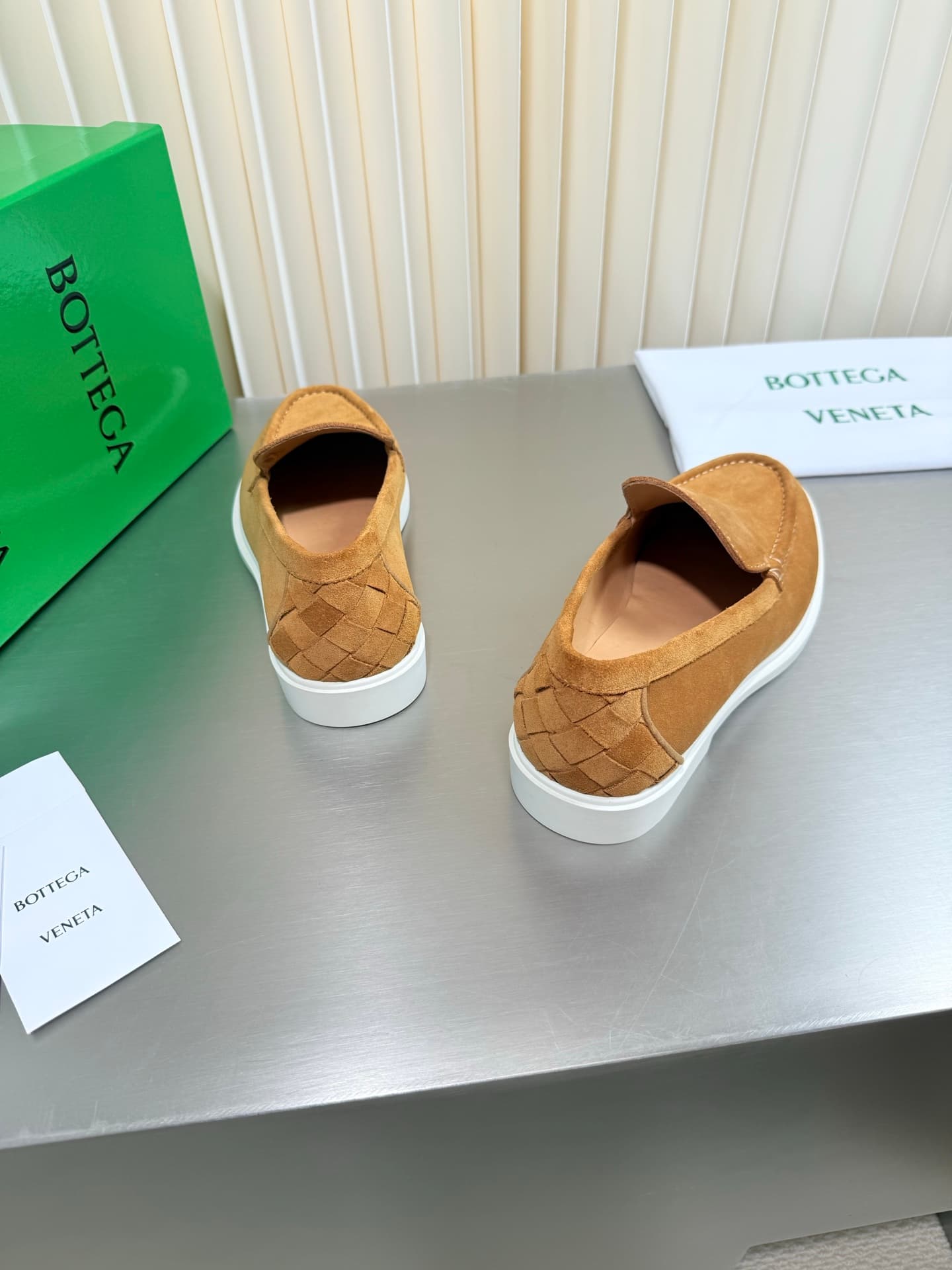 D13723 BV hand-knitted heeled Leif shoes — image 5