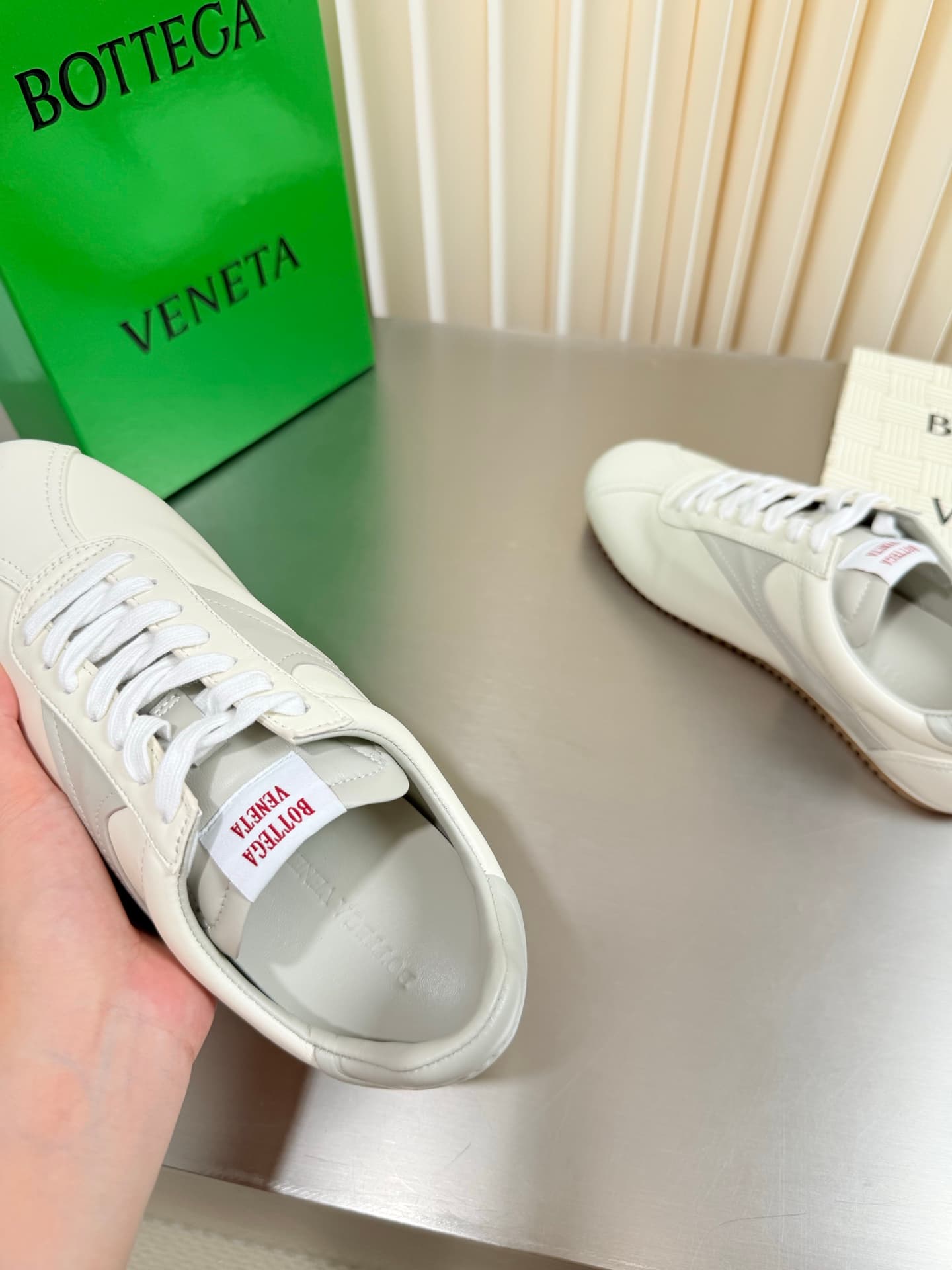 D13729 BV men’s and women’s shot sneakers — image 7