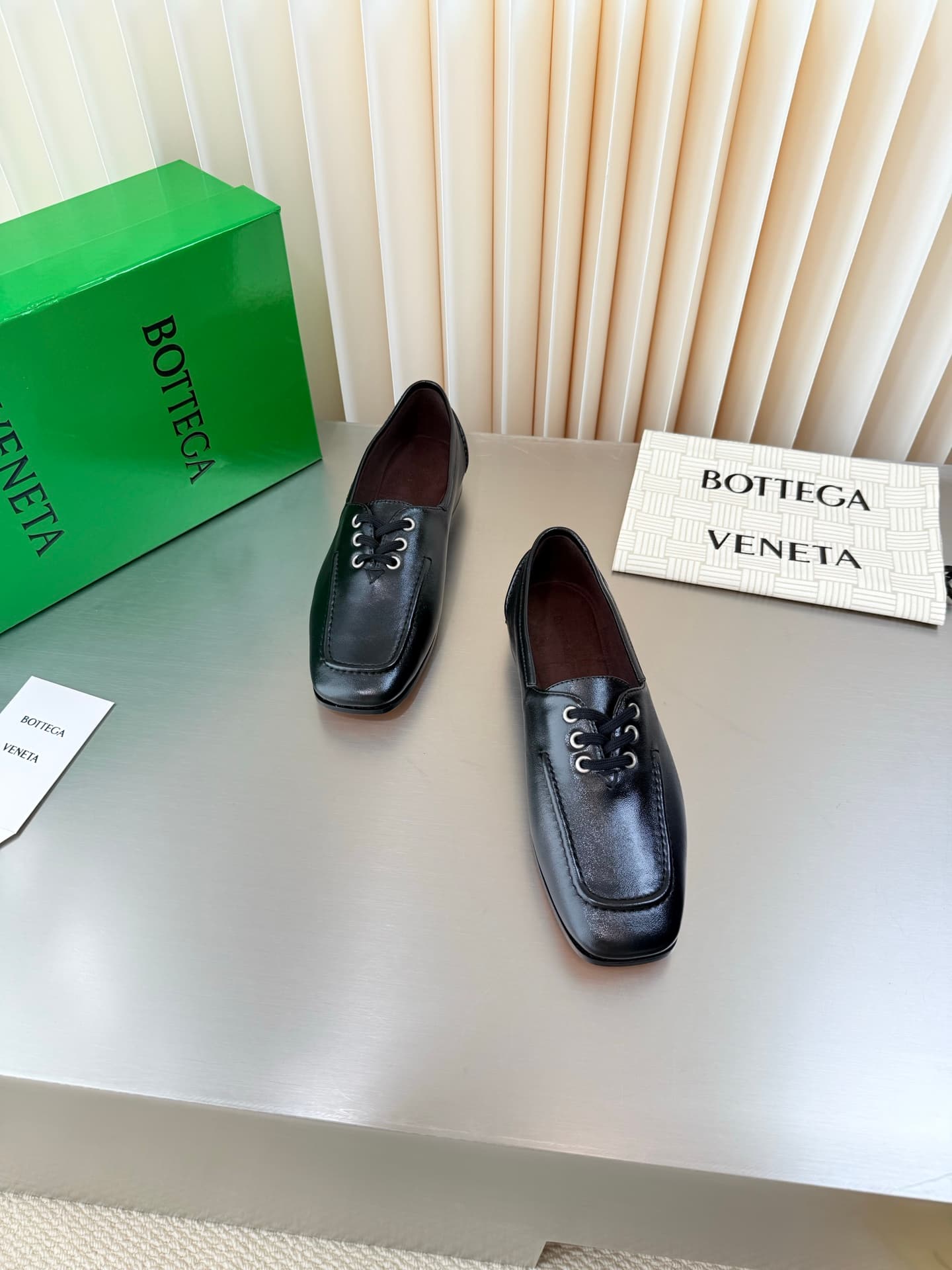 D13732 BV Quality Leather Loafers with Square Toe — image 3
