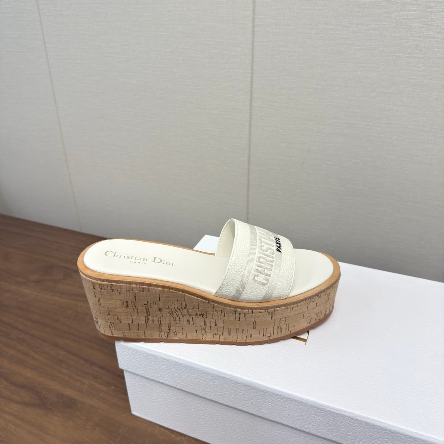 D5762 Dior 26ss – New spring/summer slippers with thick soles — image 7