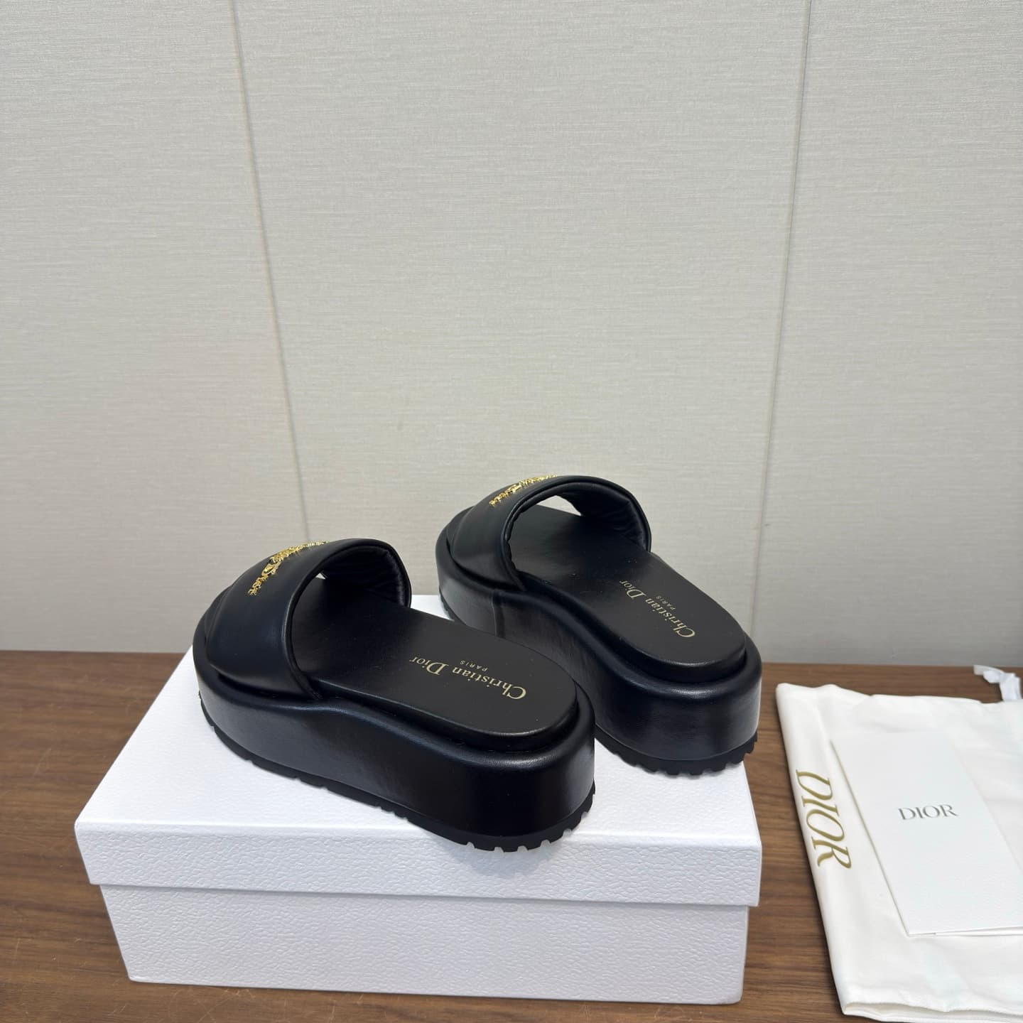 D5769 Dior 26ss – New spring/summer slippers with thick soles — image 8
