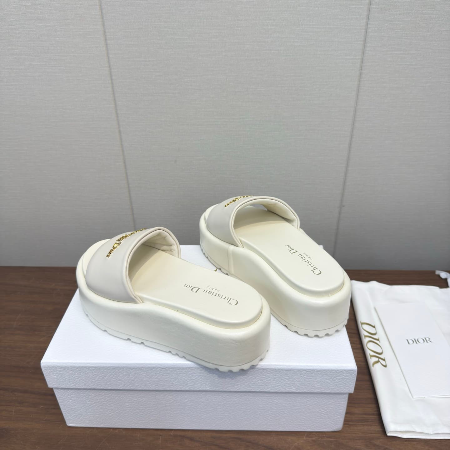 D5768 Dior 26ss – New spring/summer slippers with thick soles — image 8