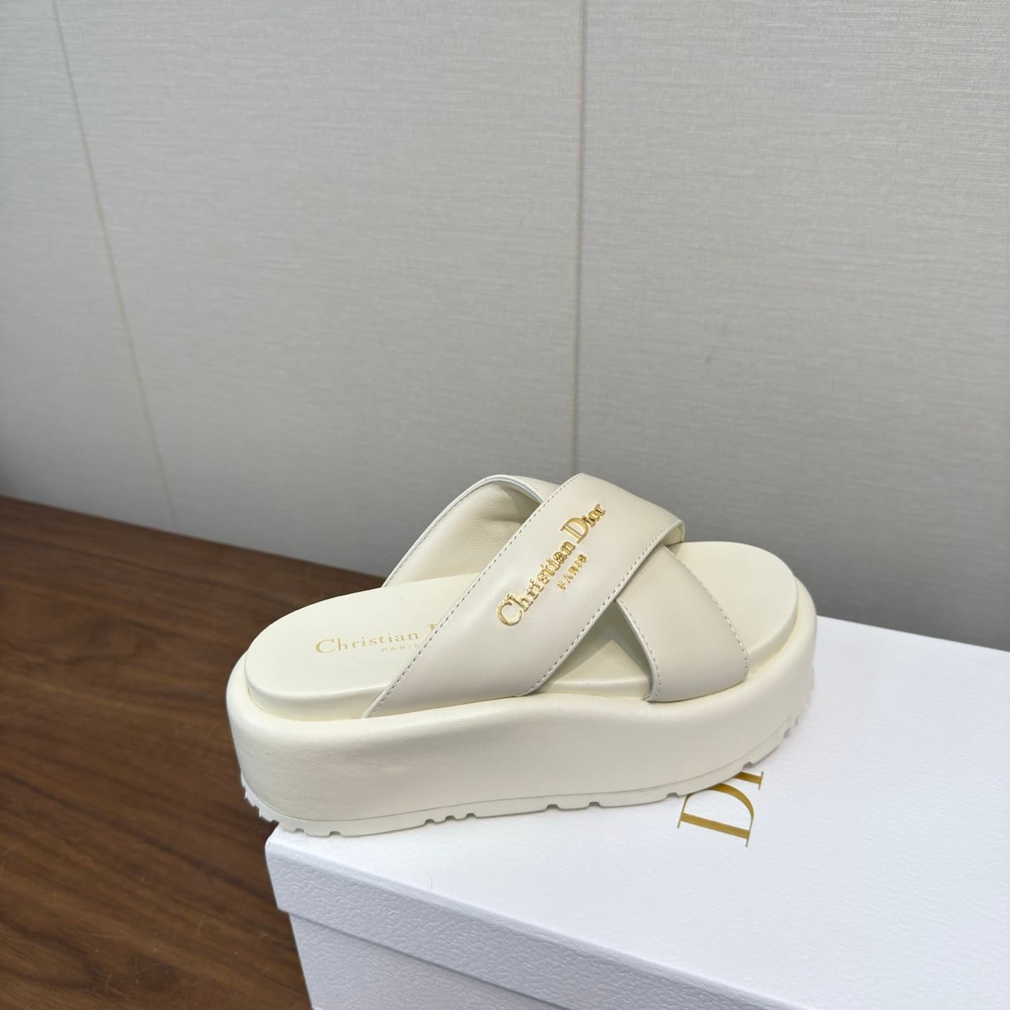 D5766 Dior 26ss – New spring/summer slippers with thick soles — image 7