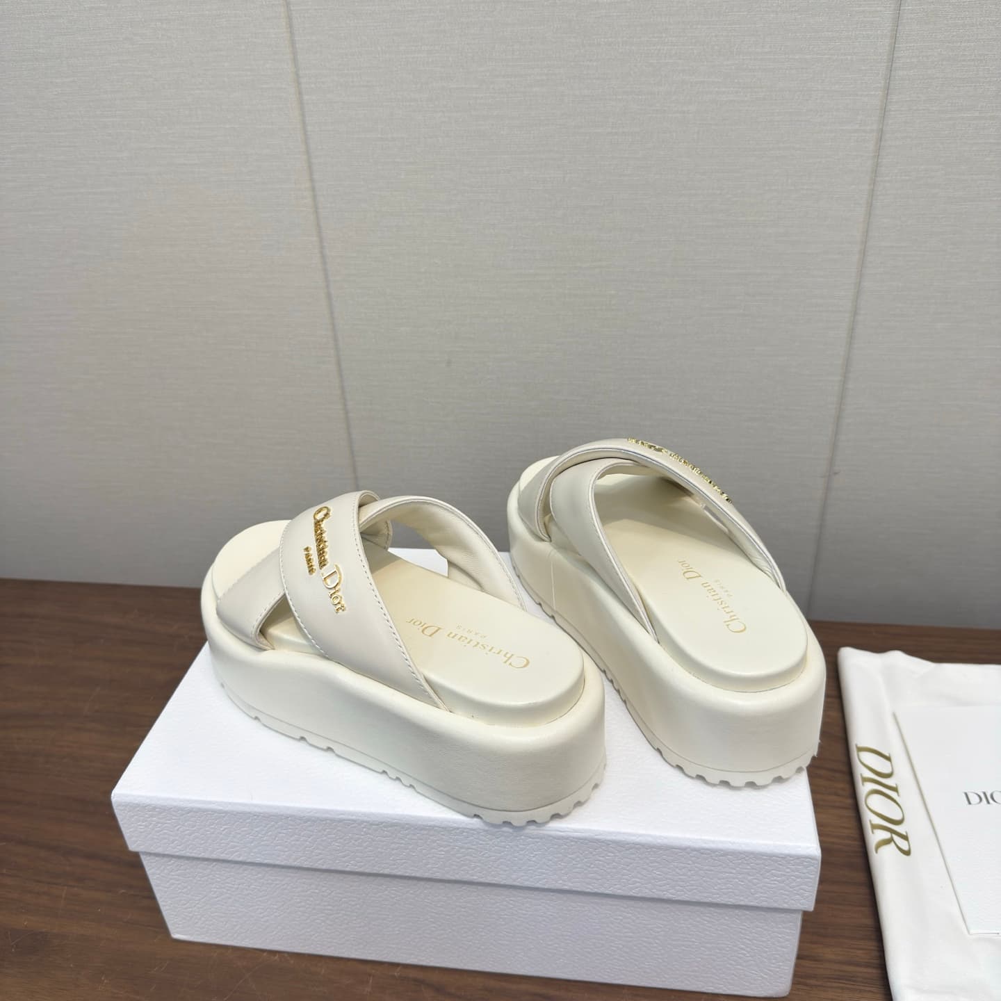D5766 Dior 26ss – New spring/summer slippers with thick soles — image 8