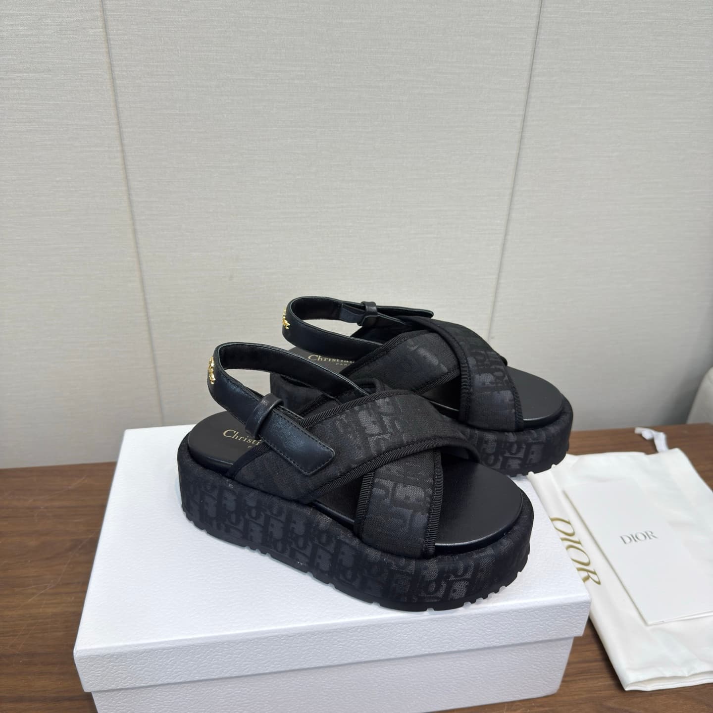 D5765 Dior 26ss – New spring/summer sandals with thick soles — image 6