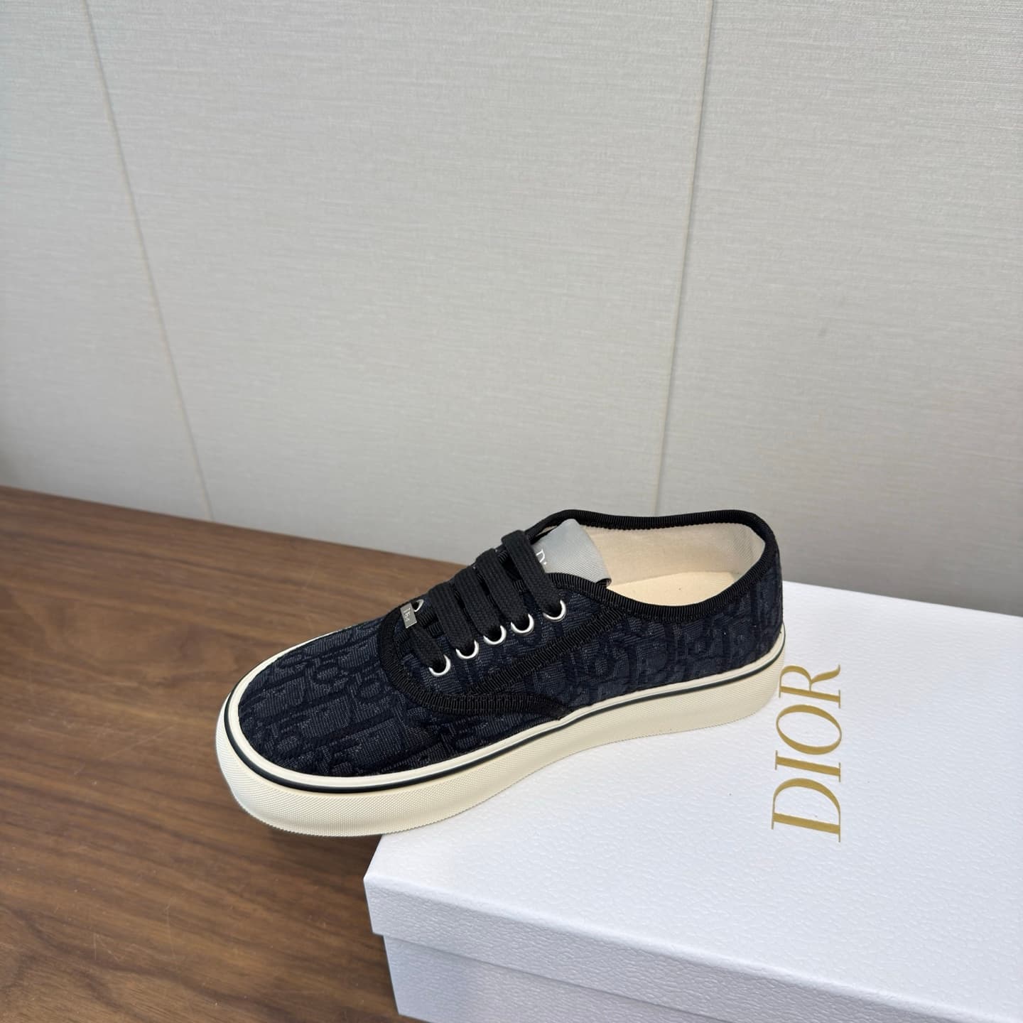 D5780 Dior 26ss Spring Collection – Casual Sports Shoes, Board Shoes — image 4