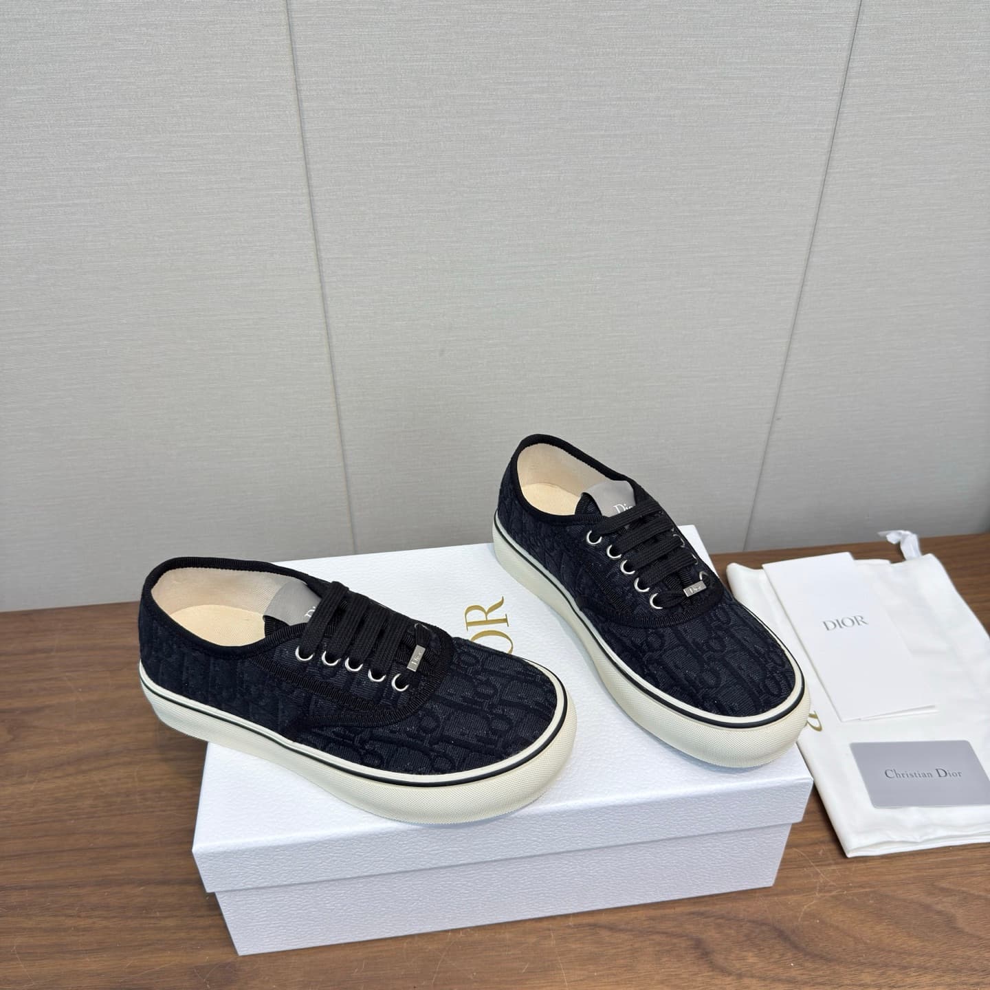 D5780 Dior 26ss Spring Collection – Casual Sports Shoes, Board Shoes — image 3