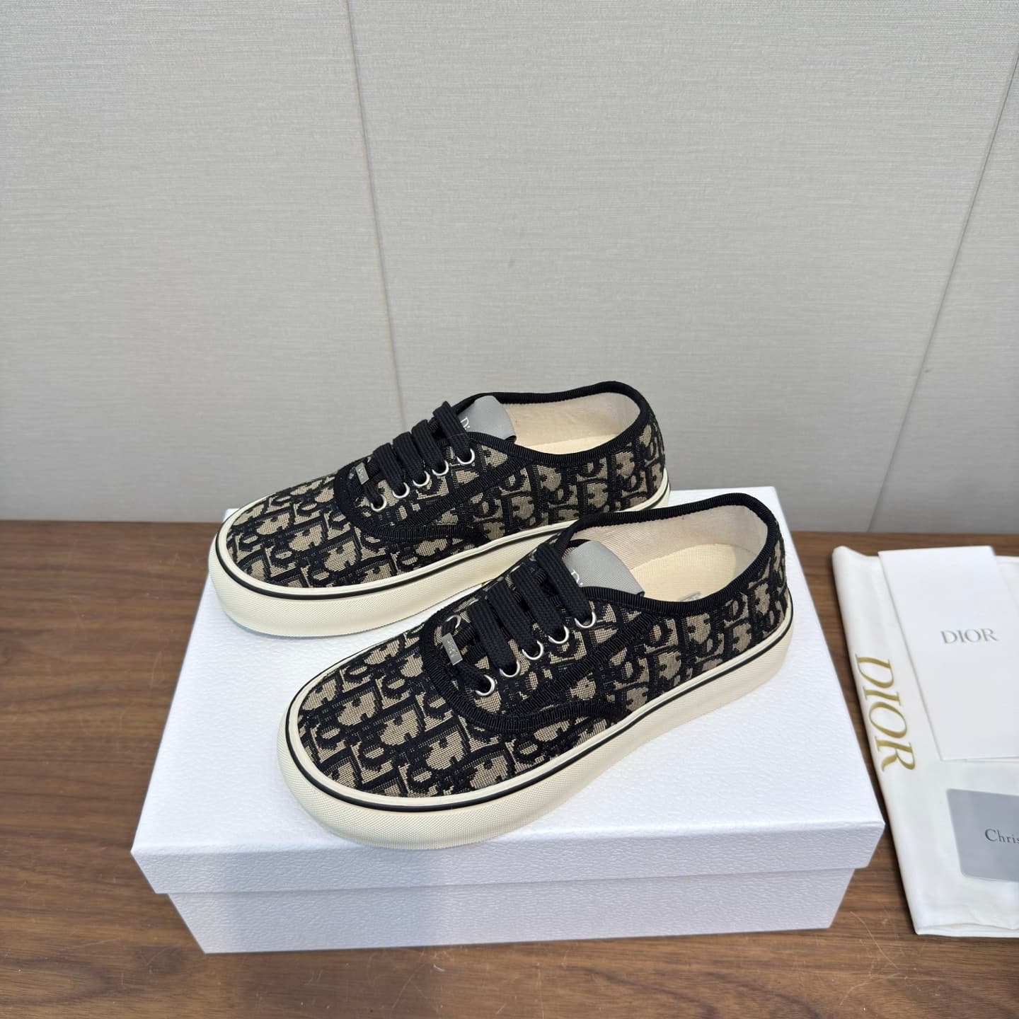 D5778 Dior 26ss Spring Collection – Casual Sports Shoes, Board Shoes — image 2