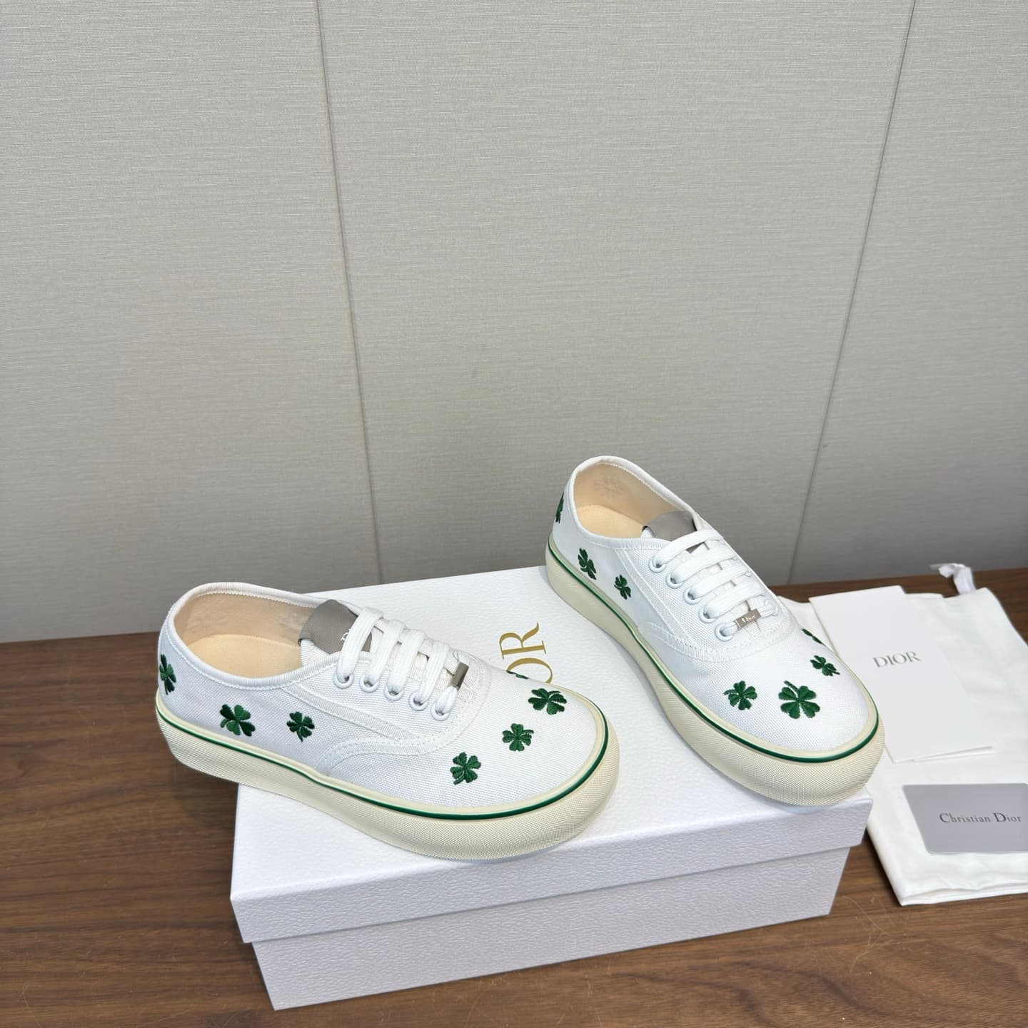 D5777 Dior 26ss Spring Collection – Casual Sports Shoes, Board Shoes — image 3
