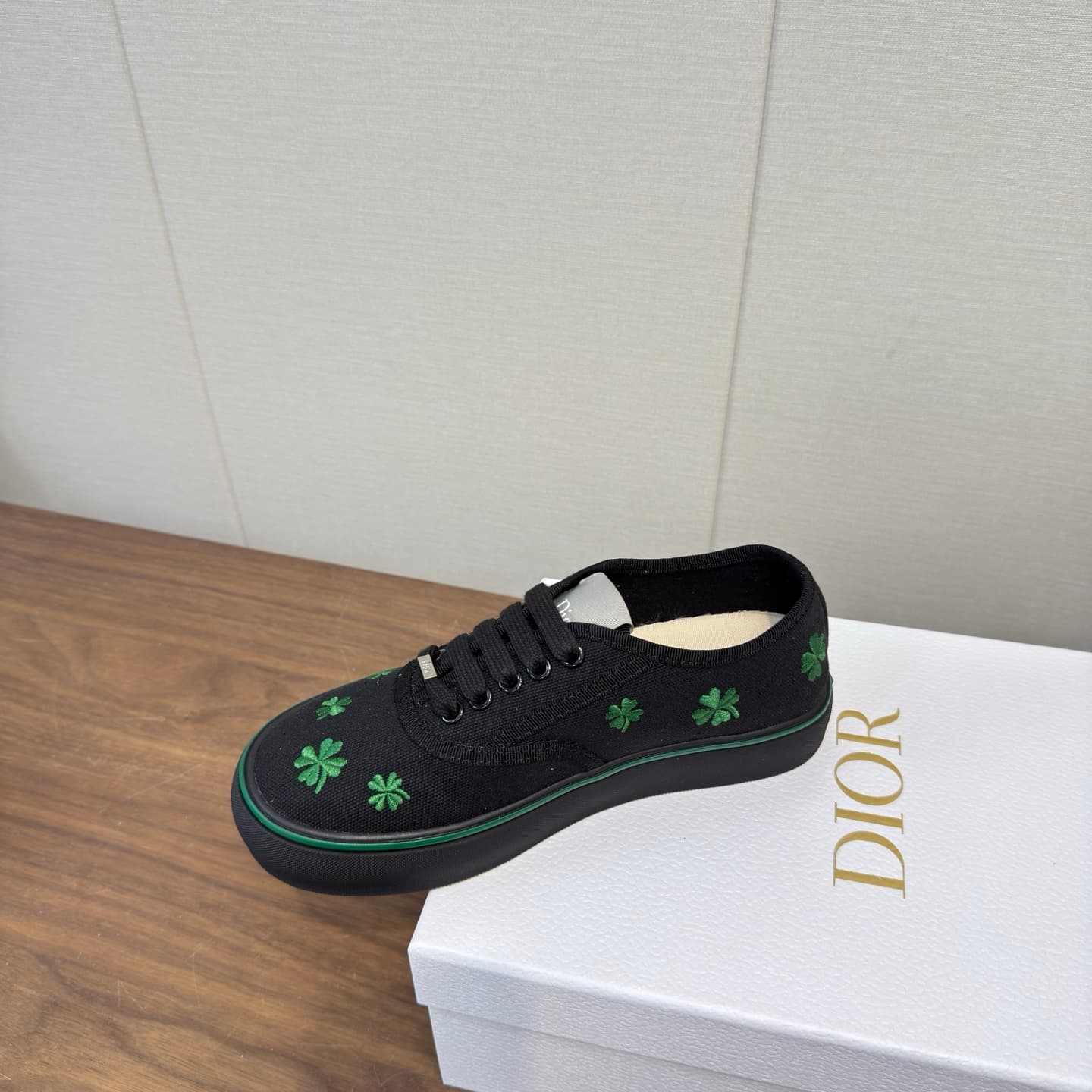 D5776 Dior’s latest 26ss spring collection – casual sports shoes, board shoes — image 4