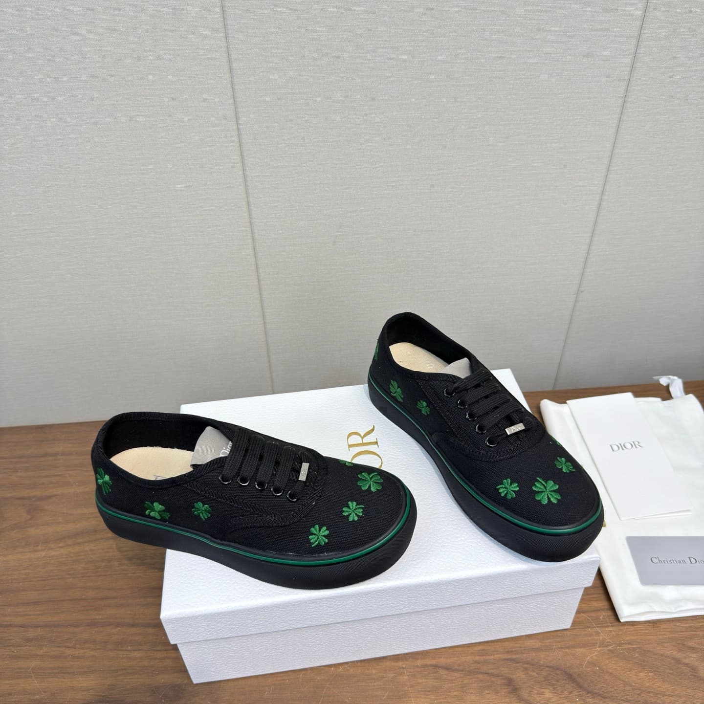 D5776 Dior’s latest 26ss spring collection – casual sports shoes, board shoes — image 3