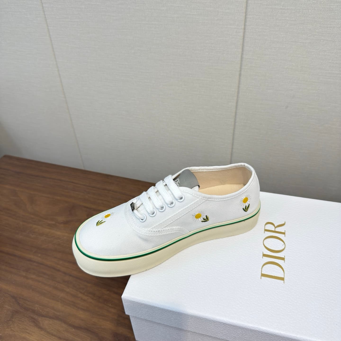 D5775 Dior 26ss Spring Collection – Casual Sports Shoes, Board Shoes — image 4