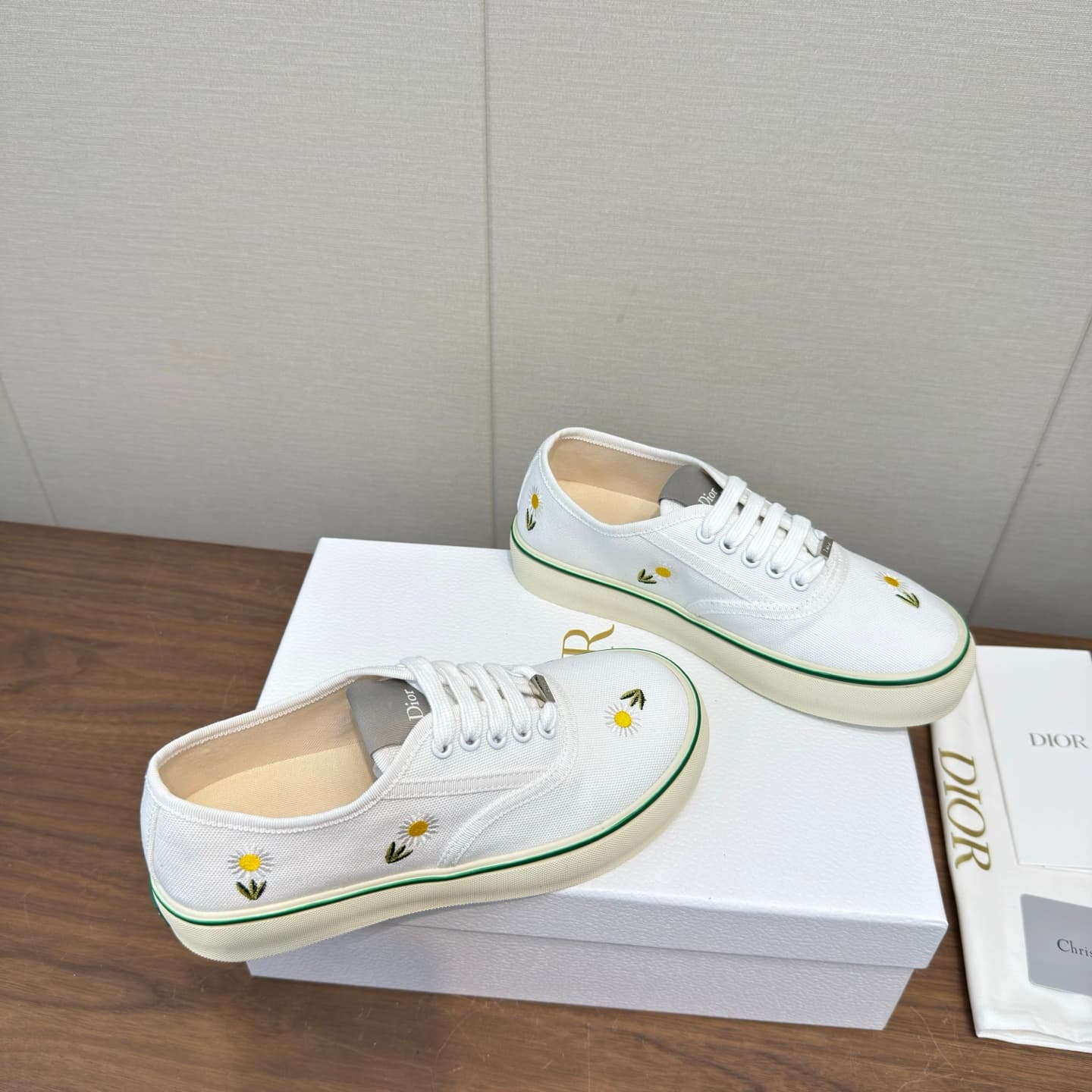 D5775 Dior 26ss Spring Collection – Casual Sports Shoes, Board Shoes — image 7