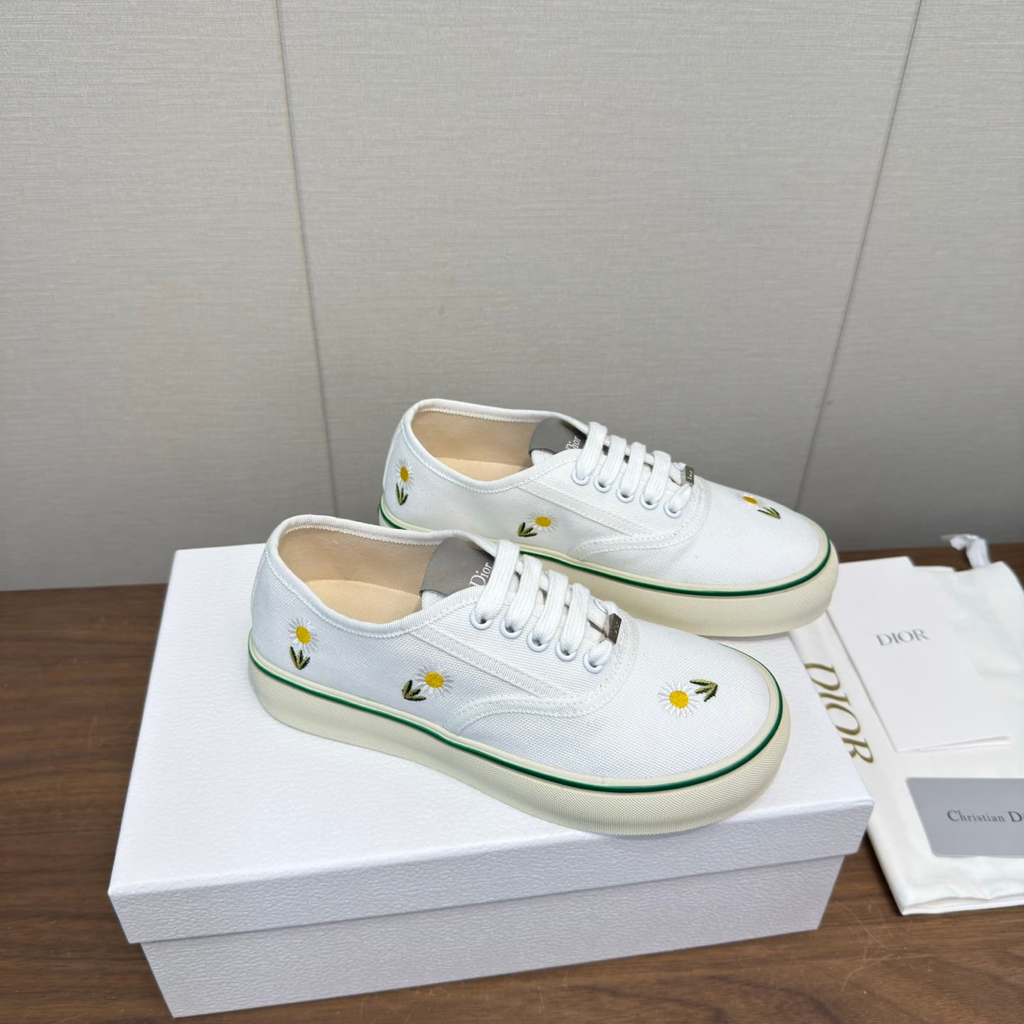 D5775 Dior 26ss Spring Collection – Casual Sports Shoes, Board Shoes — image 6