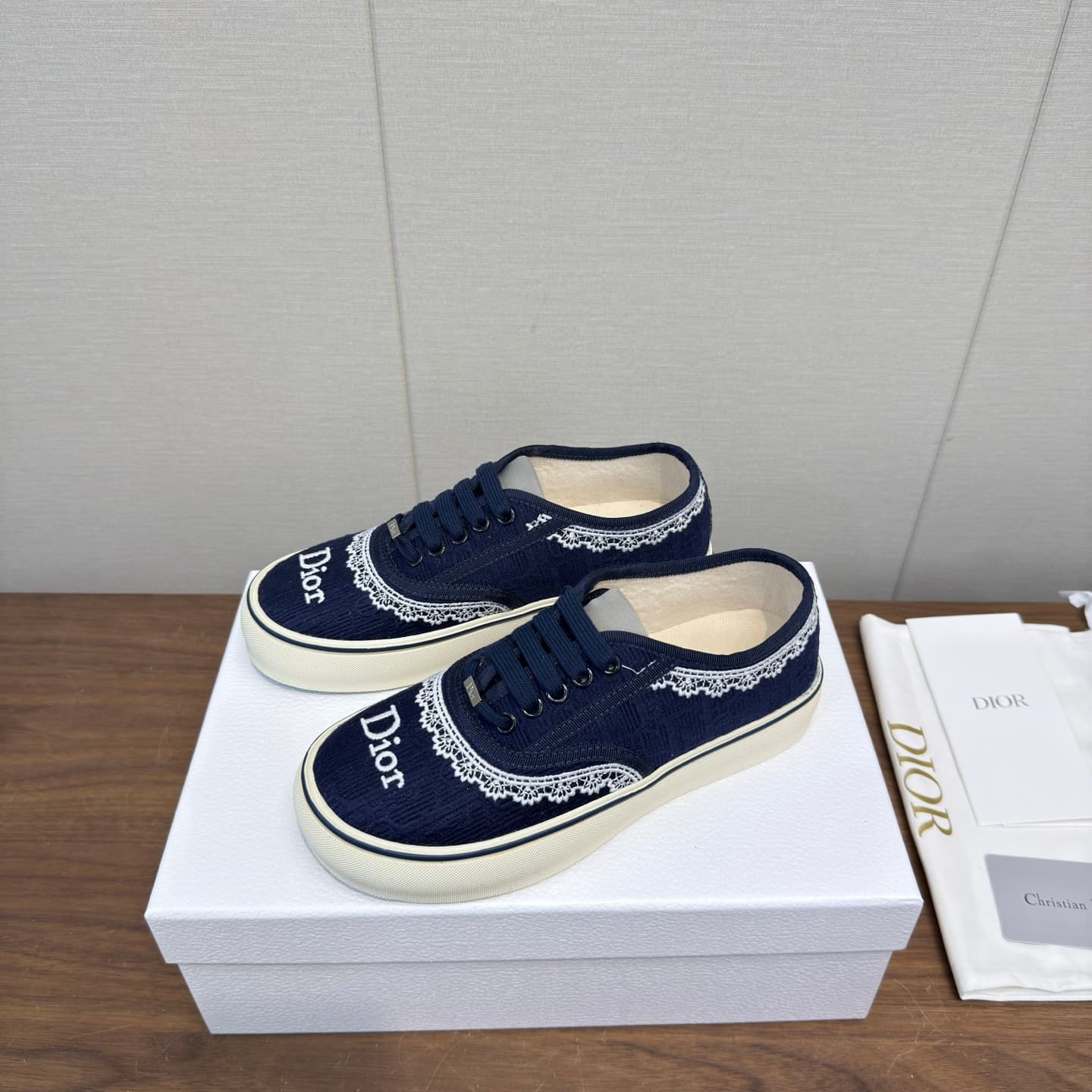 D5773 Dior 26ss Spring Collection – Casual Sports Shoes, Board Shoes — image 2