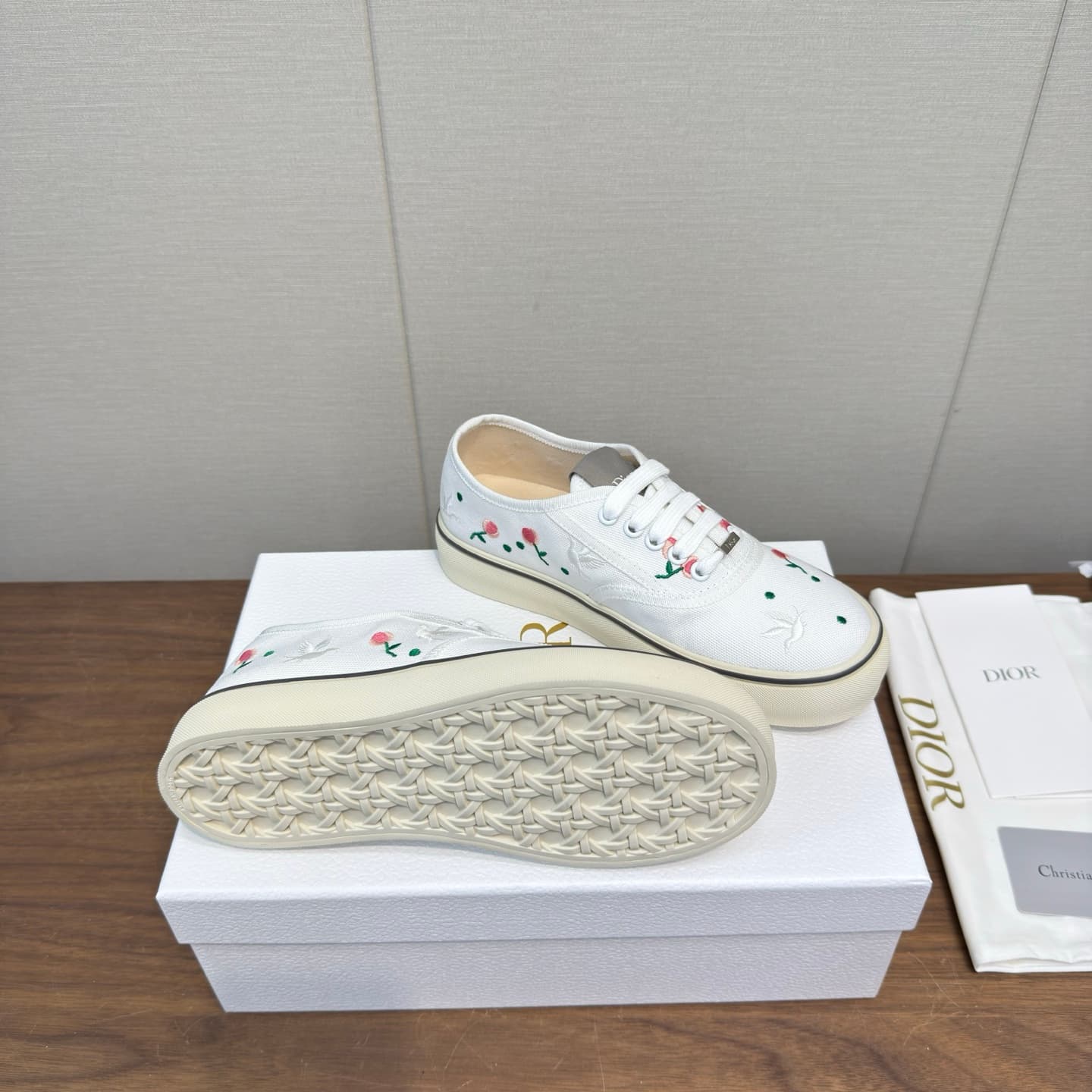 D5770 Dior 26ss Spring Collection – Casual Sports Shoes, Board Shoes — image 5