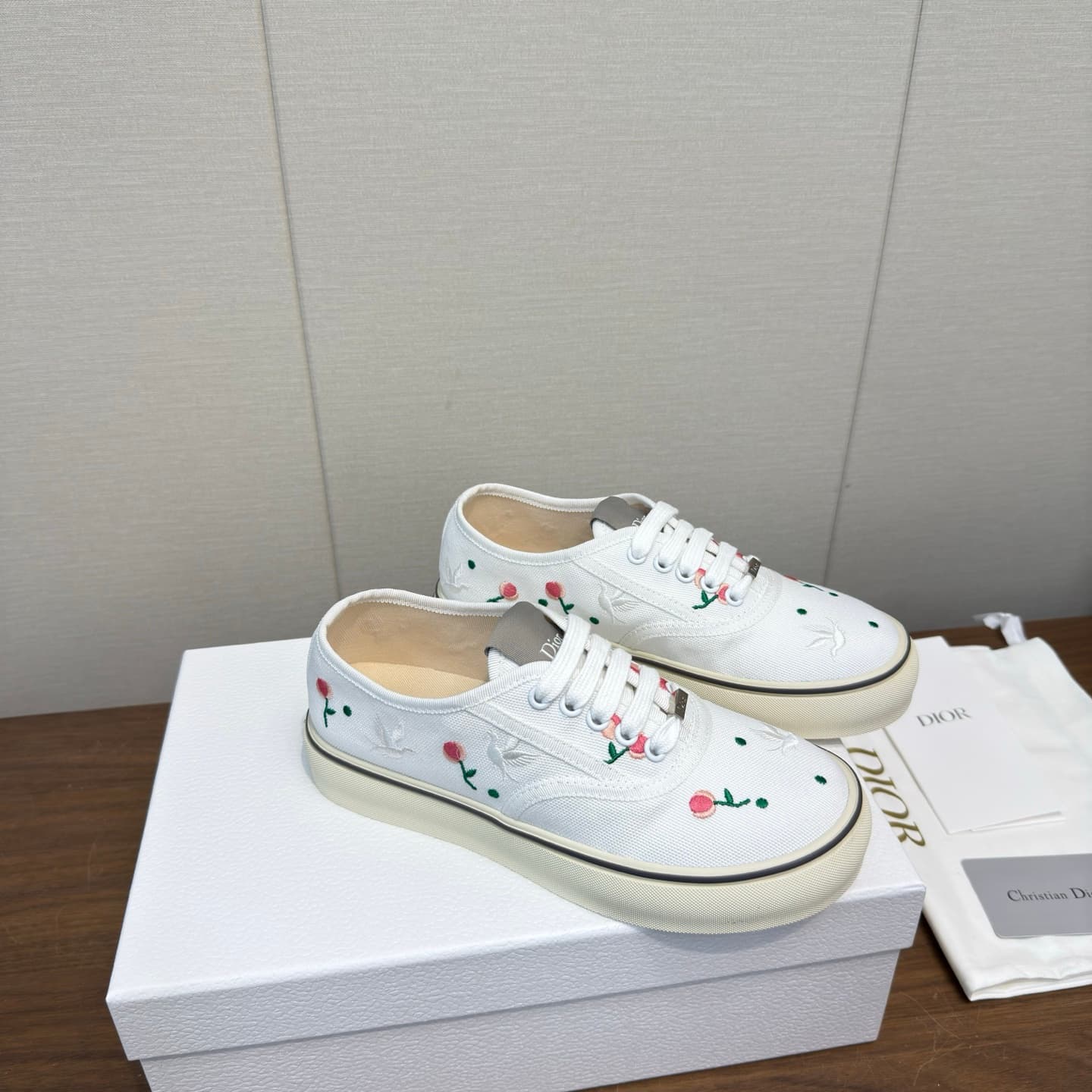 D5770 Dior 26ss Spring Collection – Casual Sports Shoes, Board Shoes — image 6