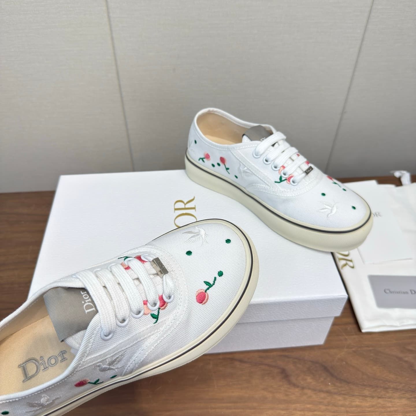 D5770 Dior 26ss Spring Collection – Casual Sports Shoes, Board Shoes — image 7