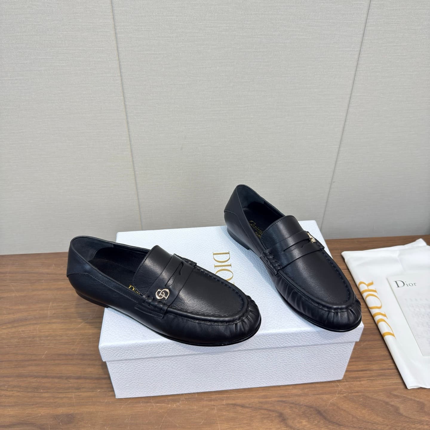 D5782 Dior Boy Collection 26ss – New model, thick sole slip-on loafers — image 3