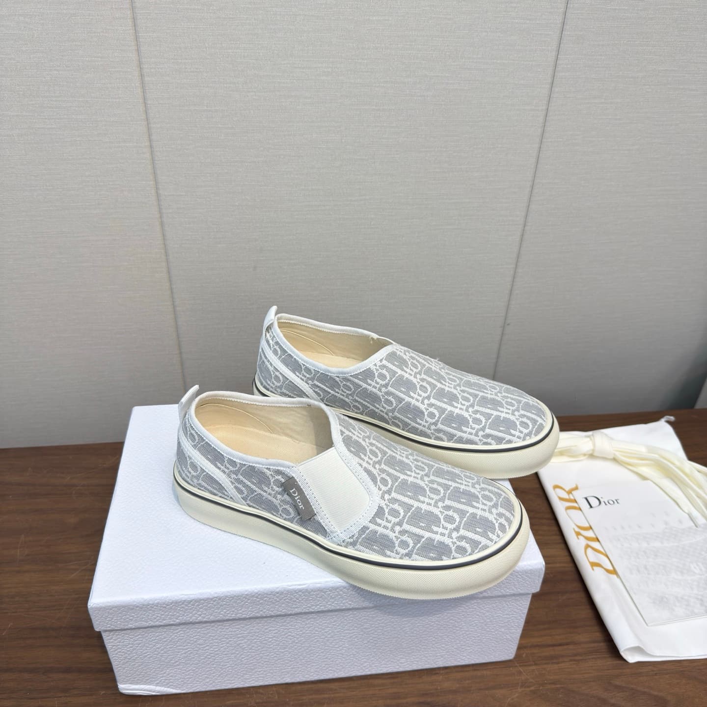 D5789 Dior’s latest 26ss spring collection – casual sports shoes, board shoes — image 6