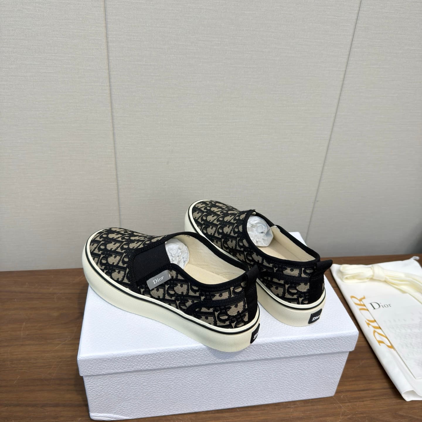 D5785 Dior’s latest 26ss spring collection – casual sports shoes, board shoes — image 8