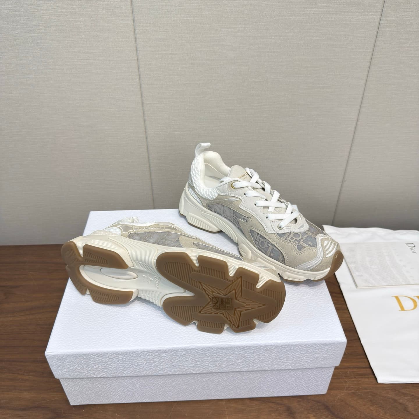 D5881 Dior 26s – New Arrival! Top-tier sneakers, athletic shoes, thick soles, semi-slippery design, casual shoes. Ultimate version 💰 — image 5