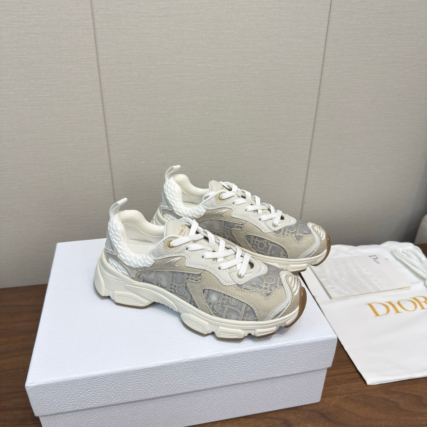 D5881 Dior 26s – New Arrival! Top-tier sneakers, athletic shoes, thick soles, semi-slippery design, casual shoes. Ultimate version 💰 — image 6