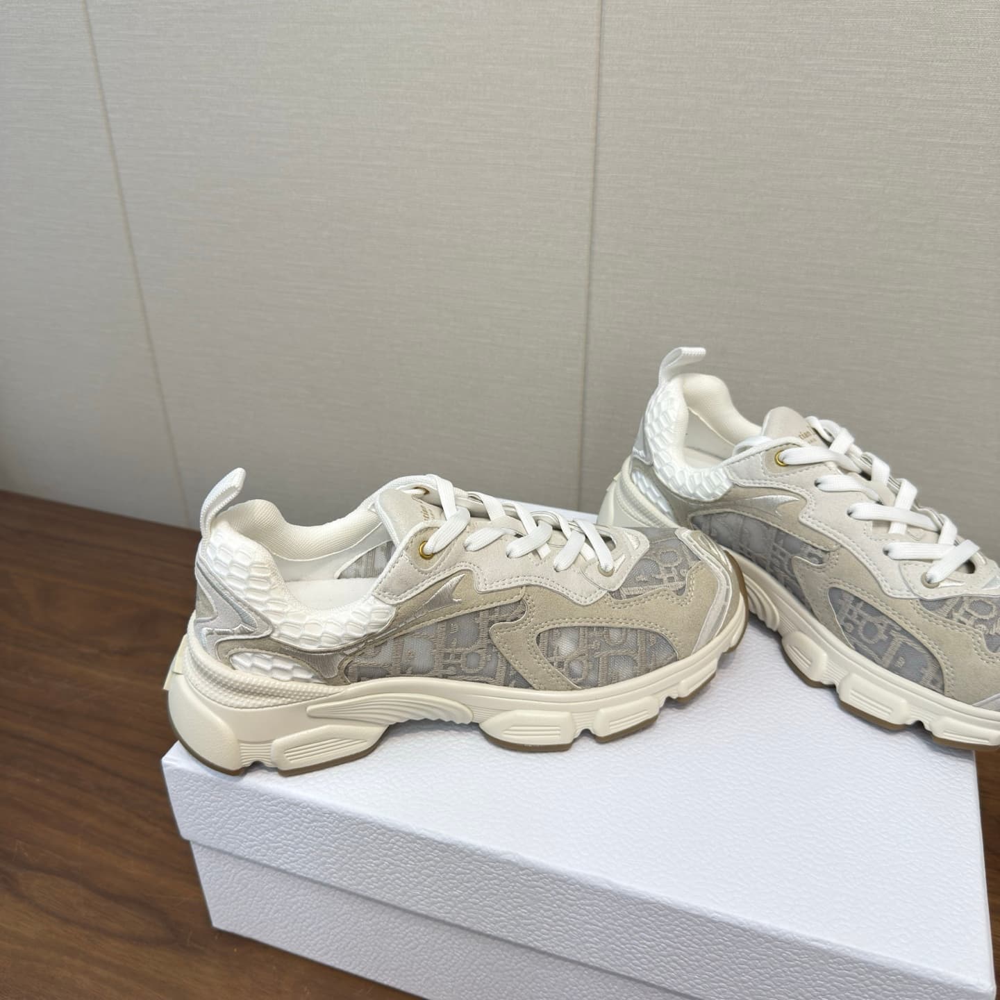 D5881 Dior 26s – New Arrival! Top-tier sneakers, athletic shoes, thick soles, semi-slippery design, casual shoes. Ultimate version 💰 — image 7
