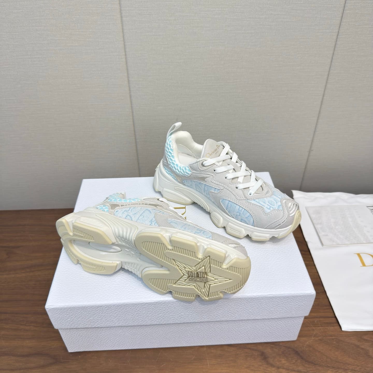 D5880 Dior 26s – New Arrival! Top-tier shoes, sports shoes, thick soles, semi-slippery design, casual shoes. Premium version 💰 — image 5