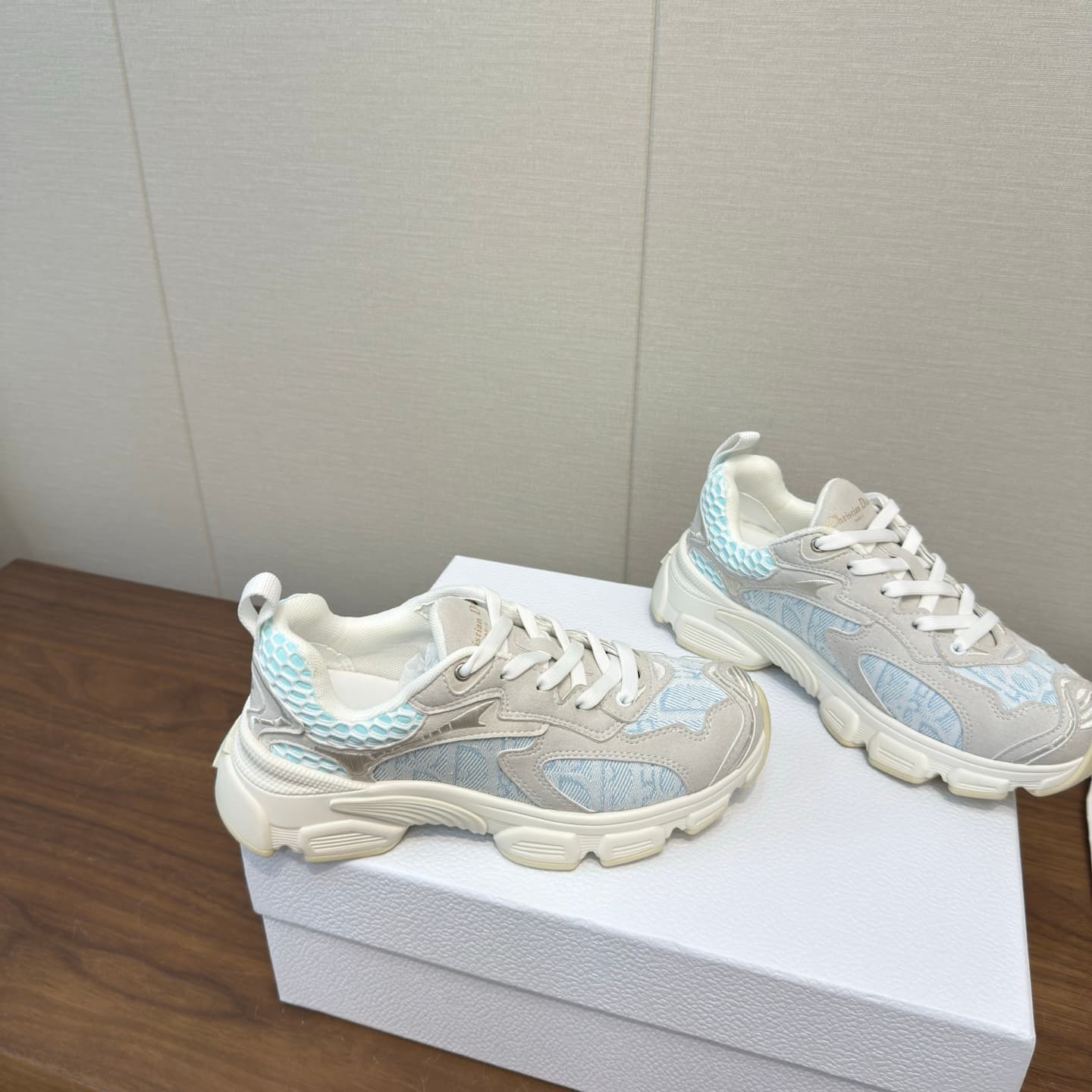 D5880 Dior 26s – New Arrival! Top-tier shoes, sports shoes, thick soles, semi-slippery design, casual shoes. Premium version 💰 — image 7