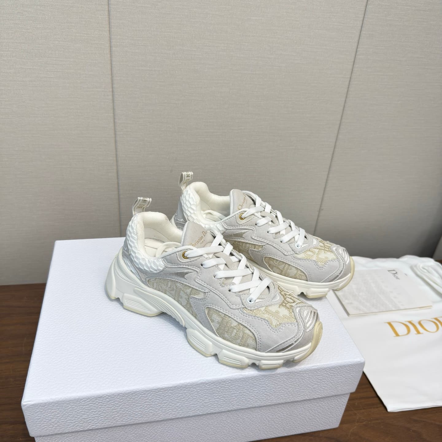 D5878 Dior 26s – New Arrival! Top-tier sneakers, sports shoes, thick soles, semi-slippery design, casual shoes. Best version 💰 — image 6