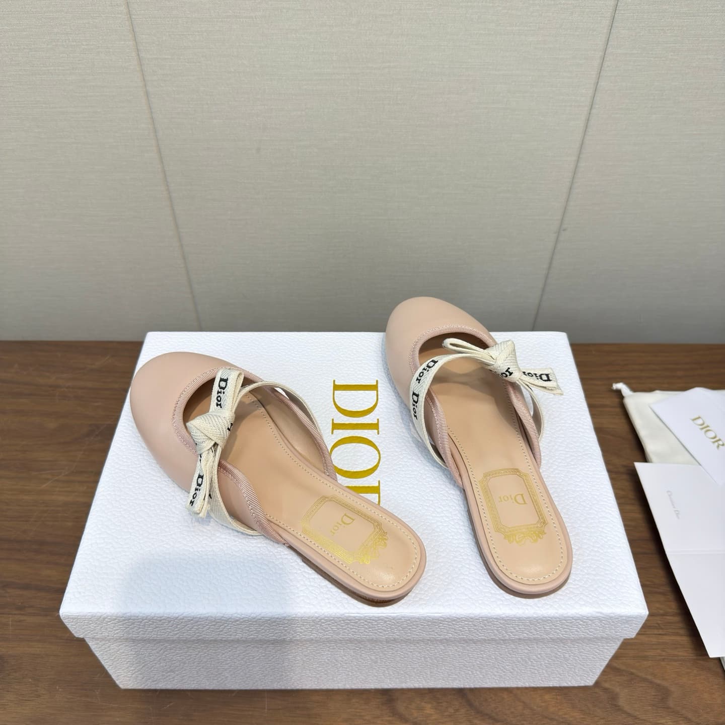D5885 Dior 2026 – Latest bow 🎀 With a mullet hairstyle!!! — image 8