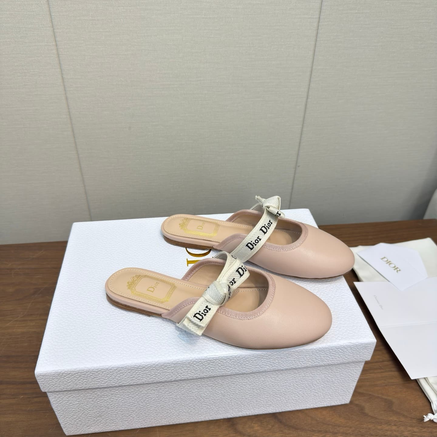 D5885 Dior 2026 – Latest bow 🎀 With a mullet hairstyle!!! — image 7